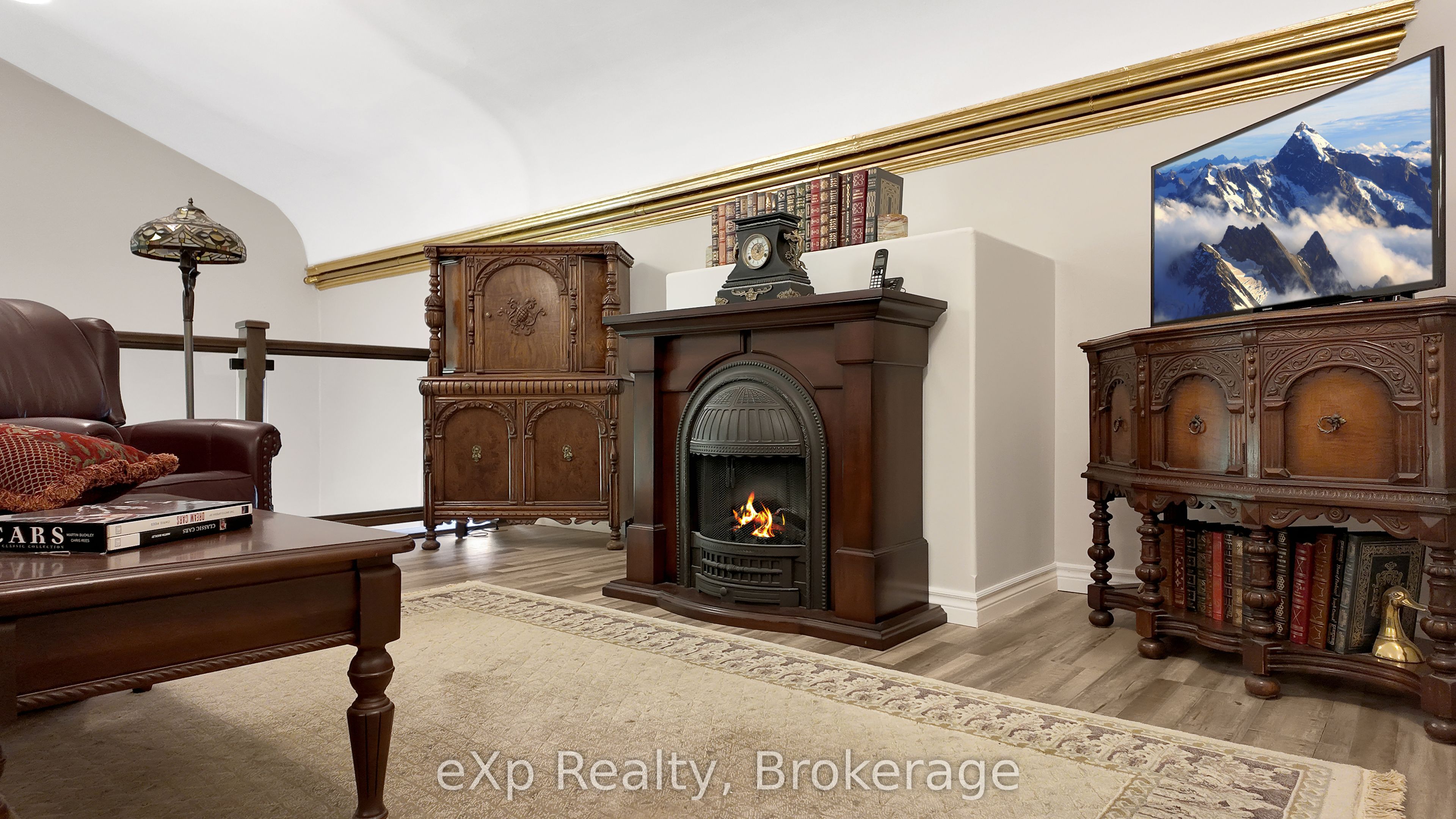 210 8th Street Property Photo 14