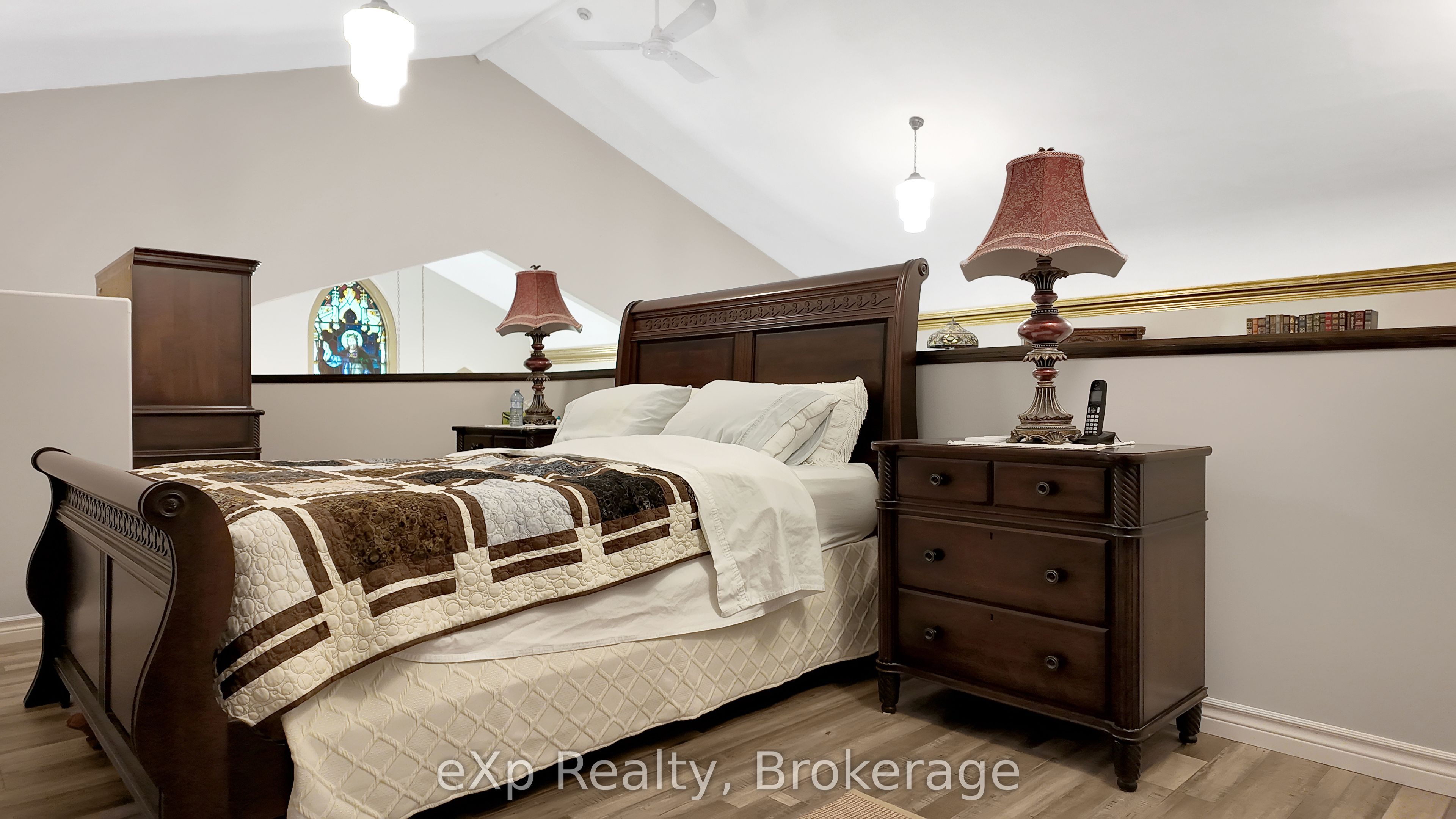 210 8th Street Property Photo 16