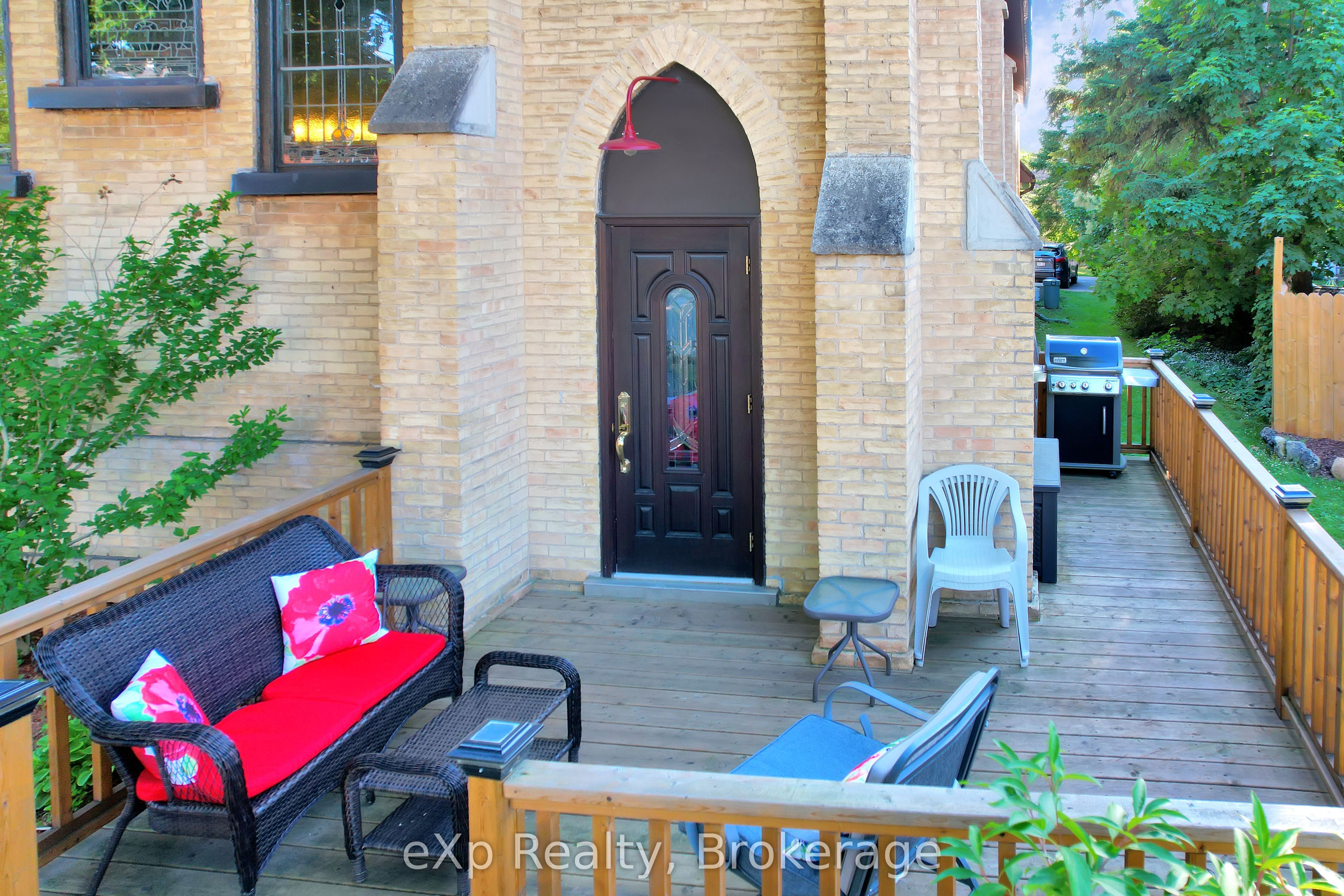 210 8th Street Property Photo 40
