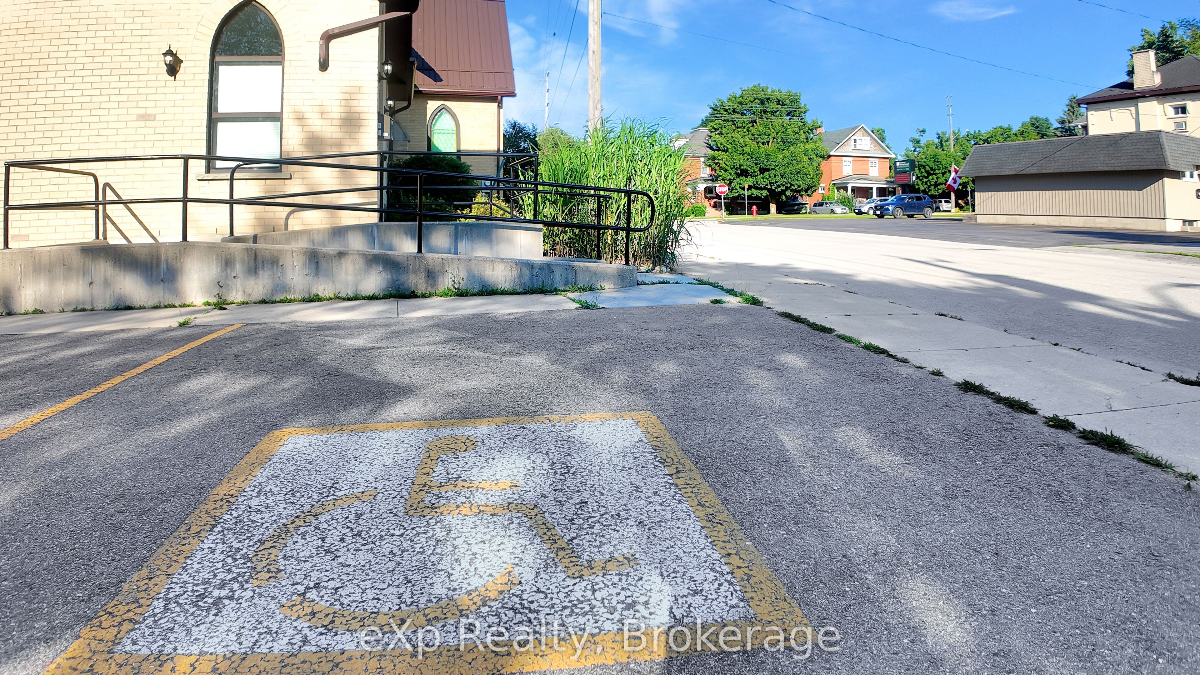 210 8th Street Property Photo 42