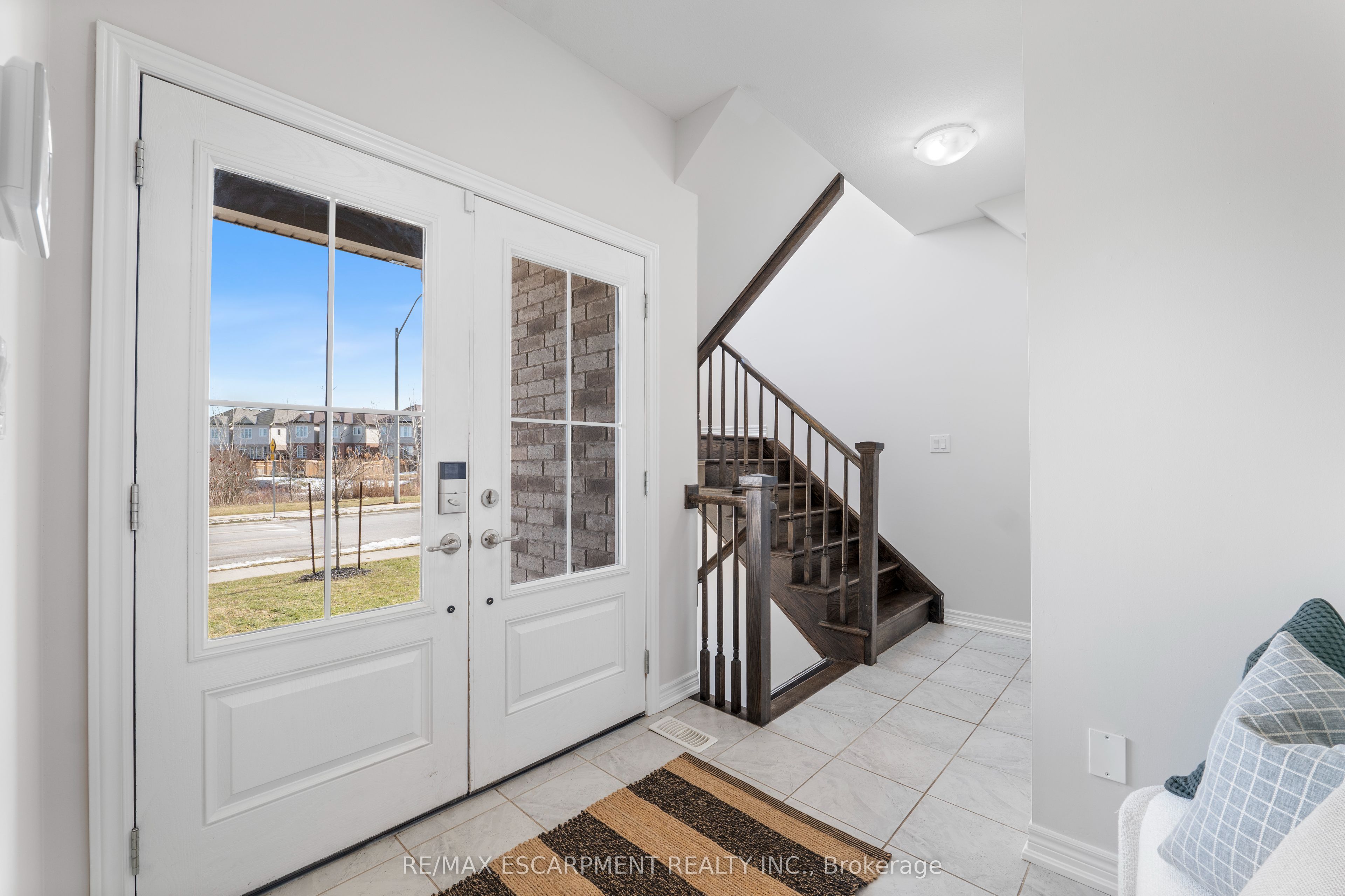 9241 Tallgrass Avenue Property Photo 3