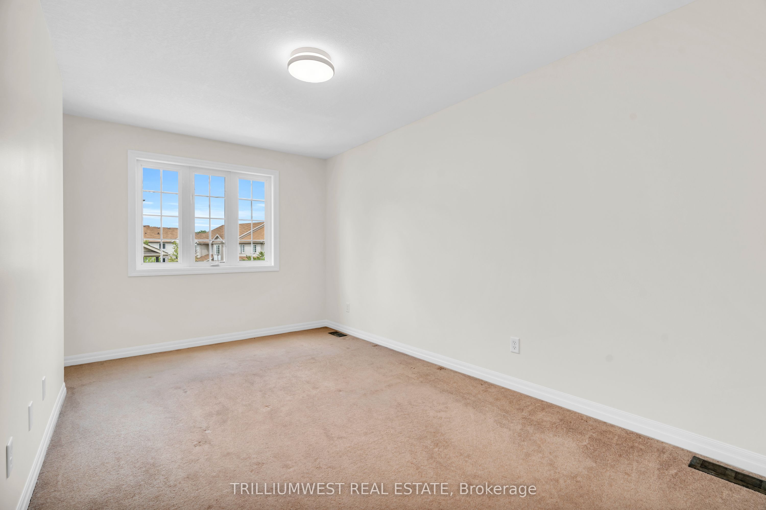 105 Pinnacle Drive 35 Property Photo 21