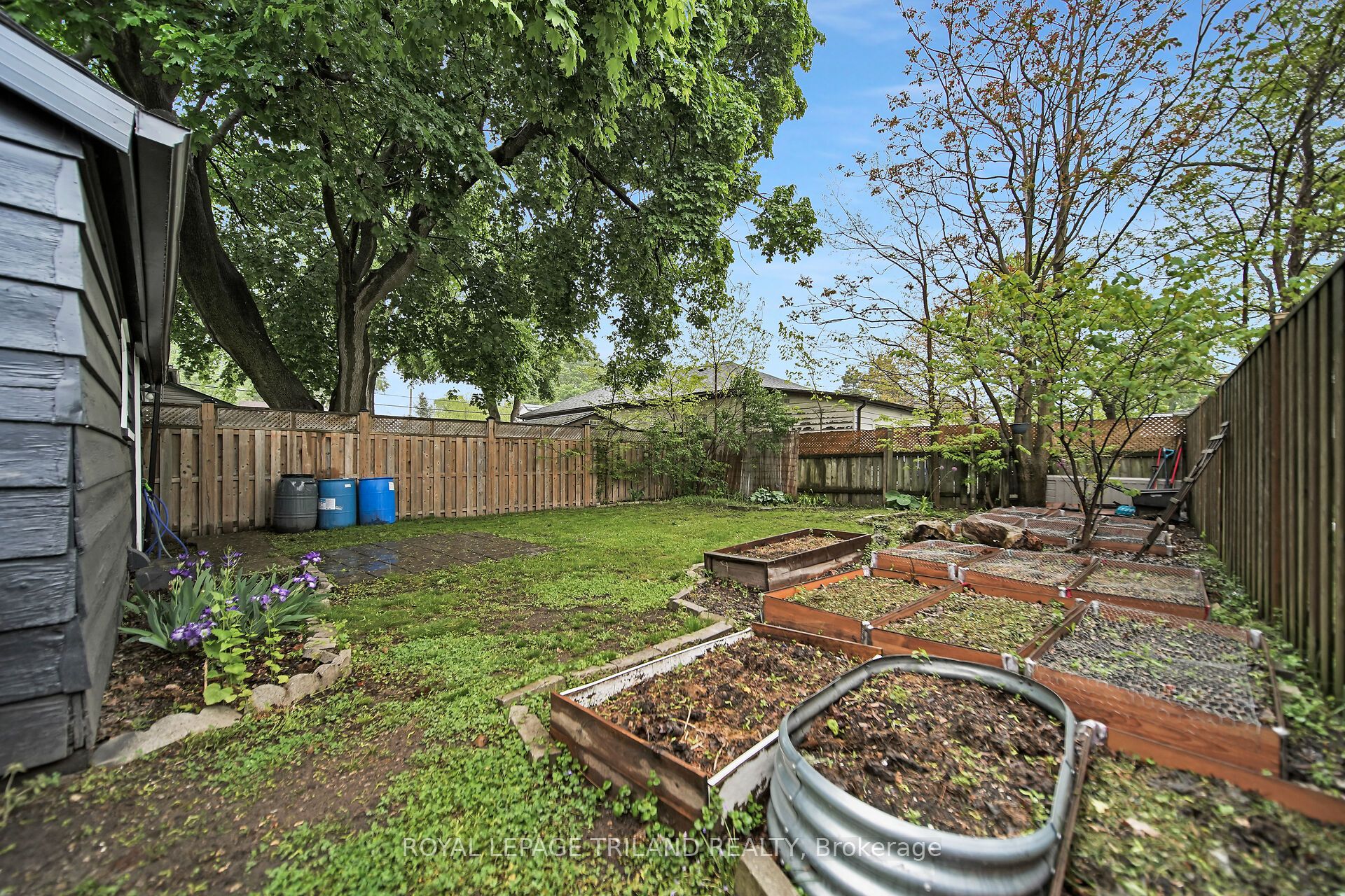 789 Little Hill Street Property Photo 25