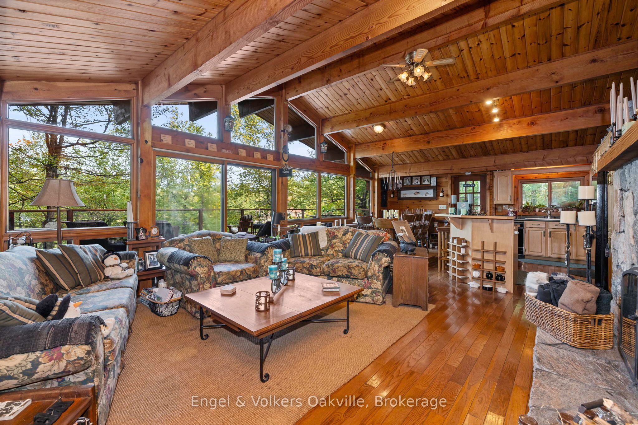 87 Dayeo Drive Property Photo 8