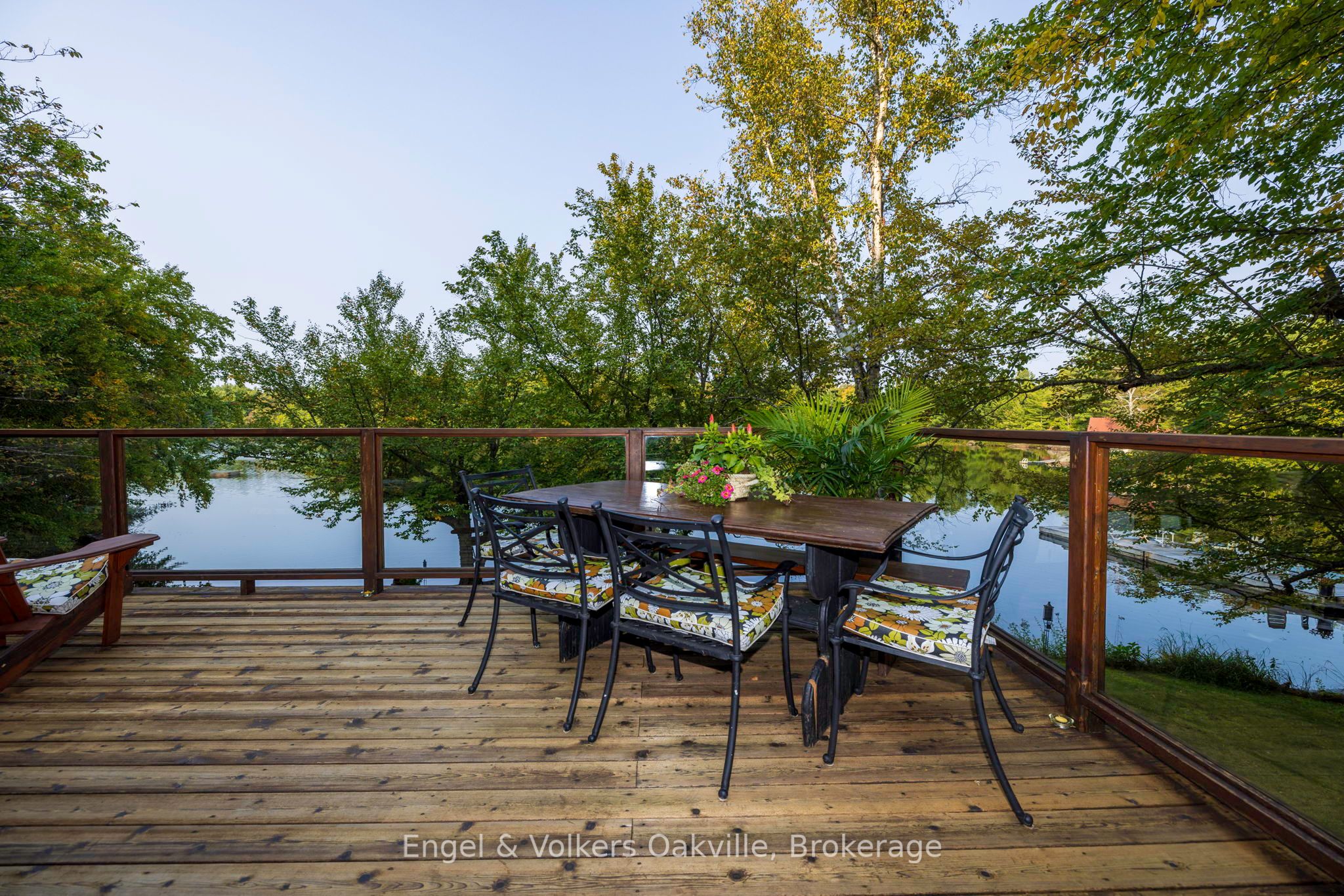 87 Dayeo Drive Property Photo 14