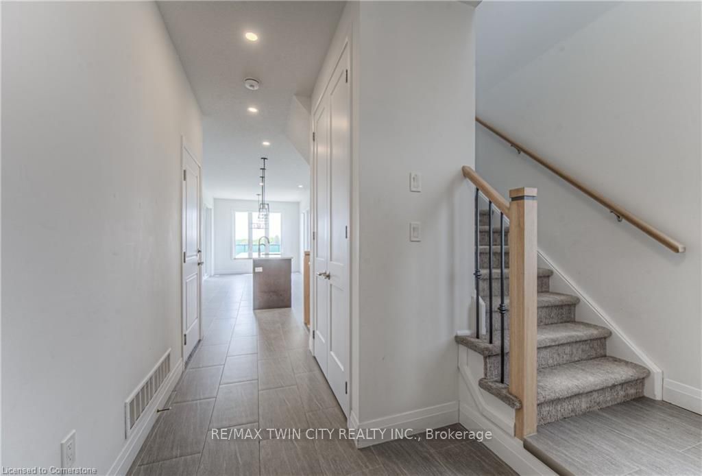 92 Lasby Lane Property Photo 17