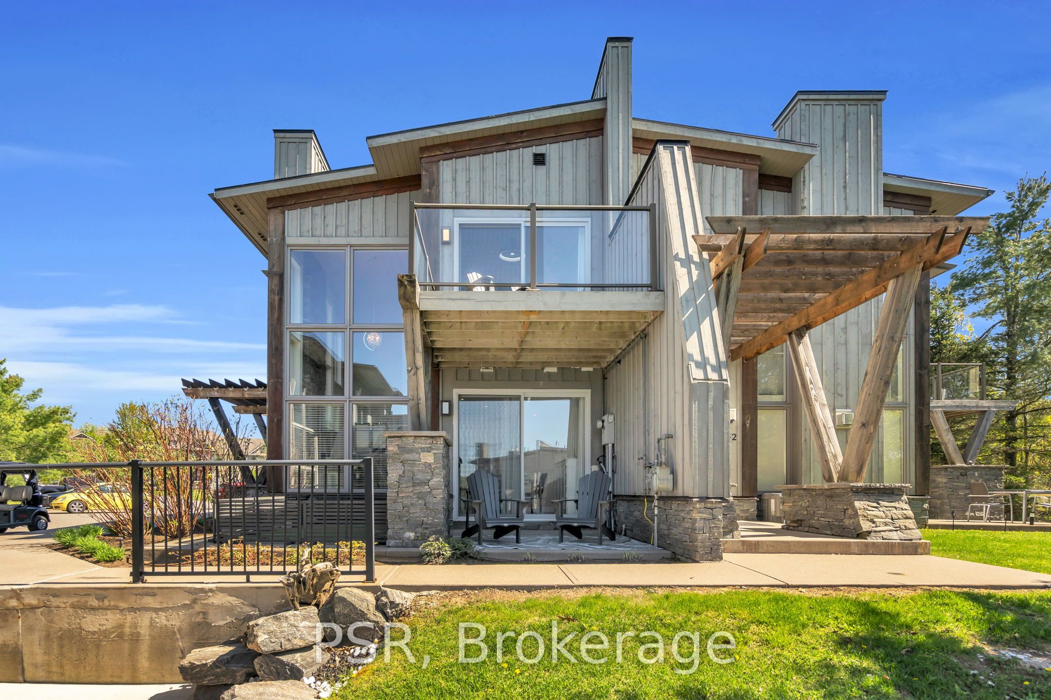 44 Carrick Trail Property Photo 1