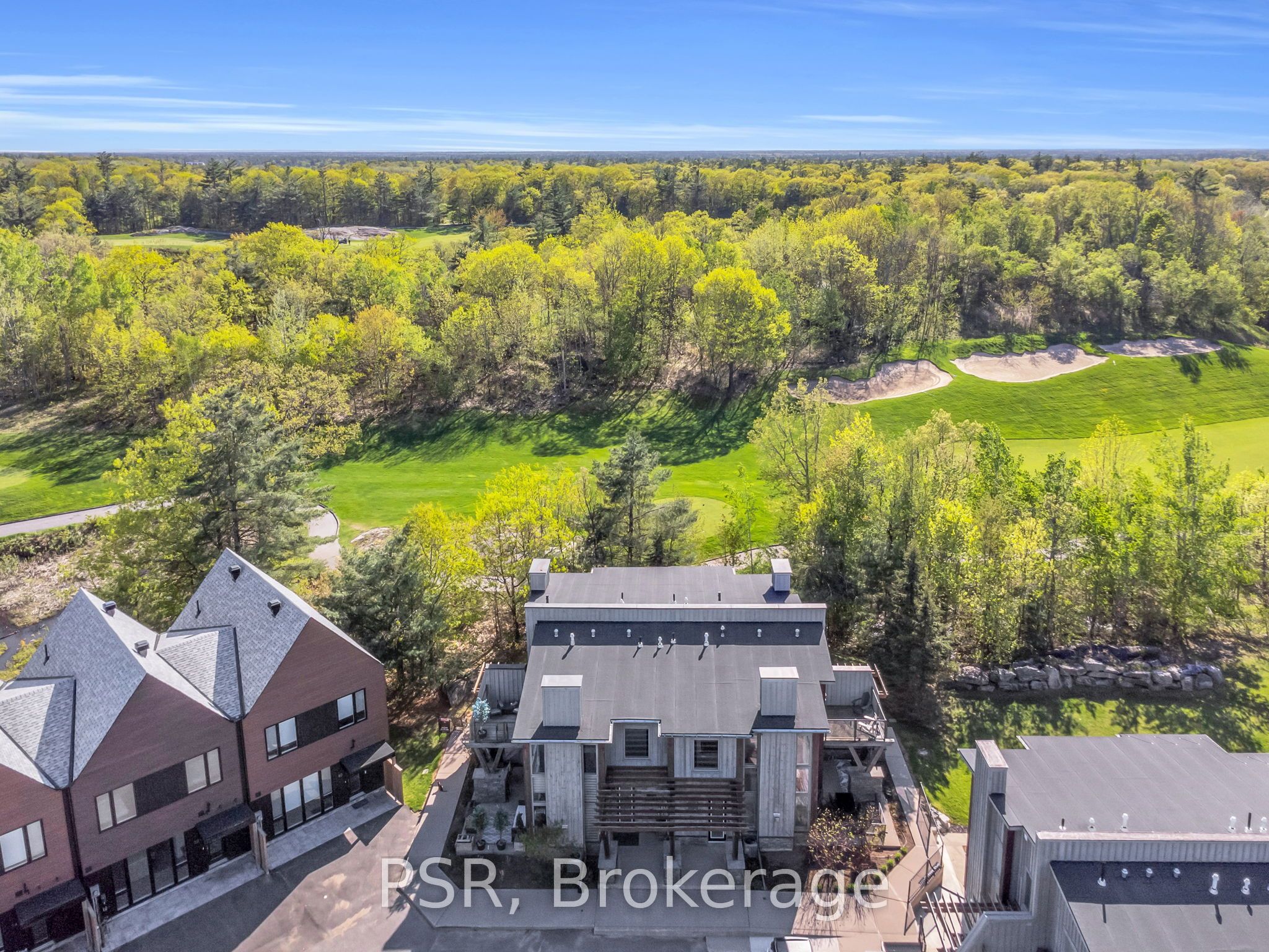 44 Carrick Trail Property Photo 3