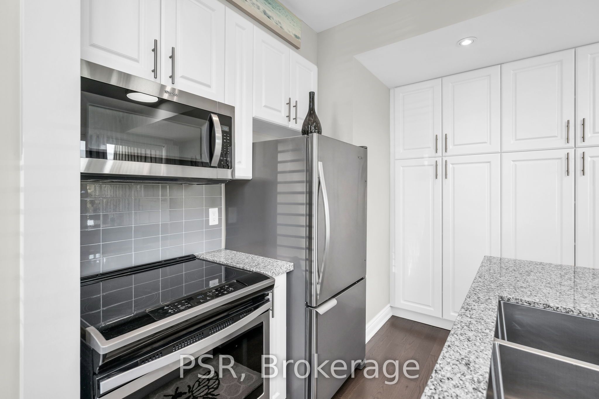 44 Carrick Trail Property Photo 20