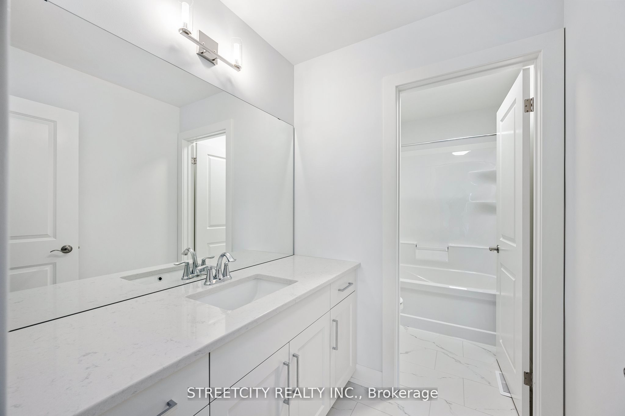 33 Lucas Road Property Photo 18