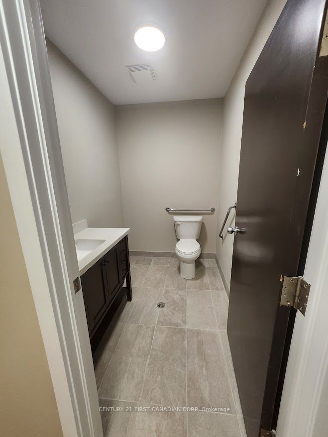 177 Hachborn Rd Property Photo 12