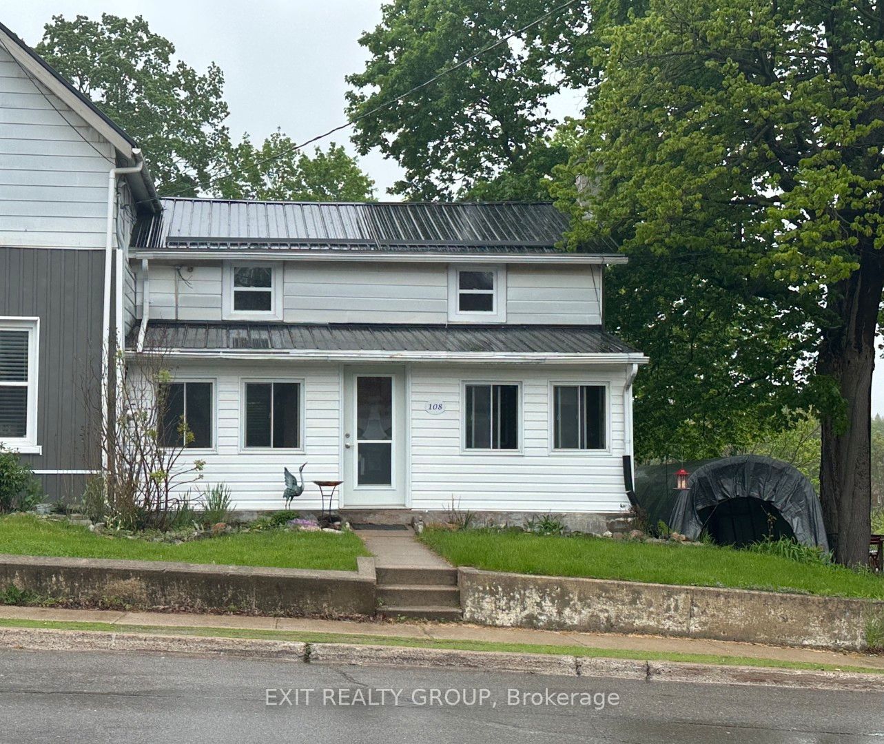 108 St Lawrence Street Property Photo 1