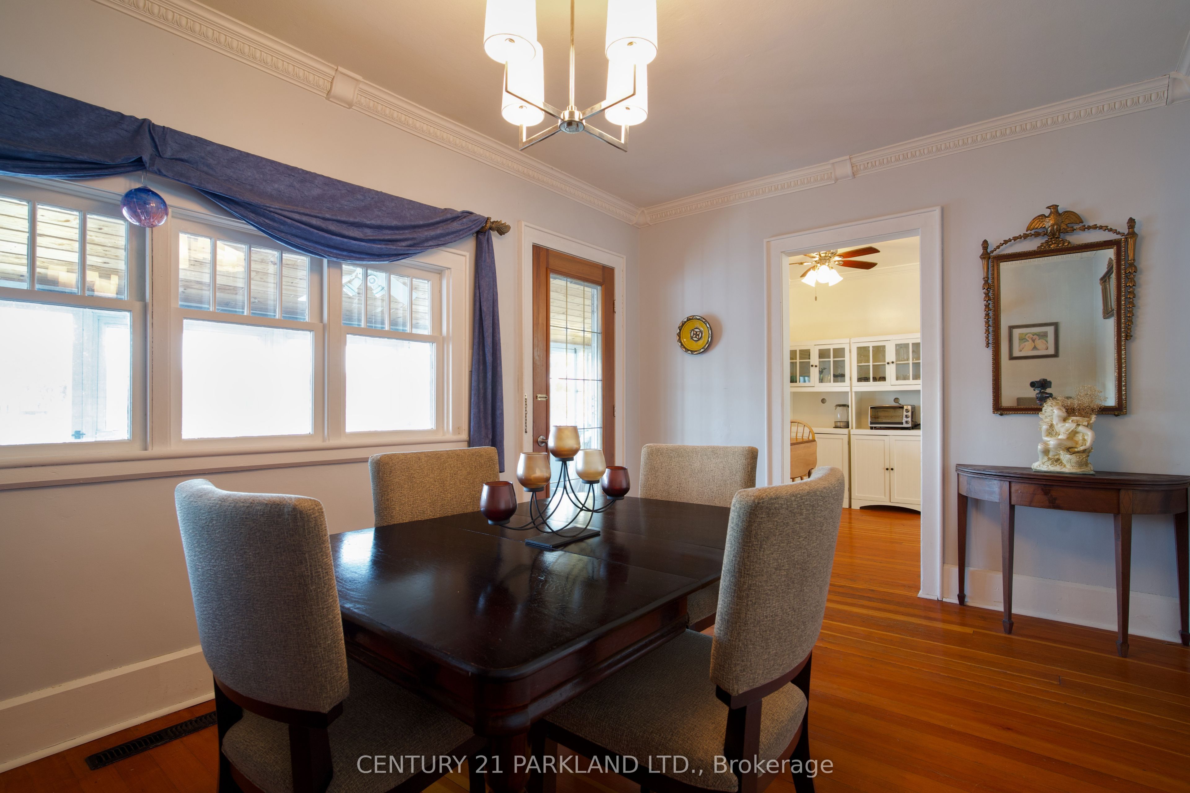 193 Queen Street Property Photo 19