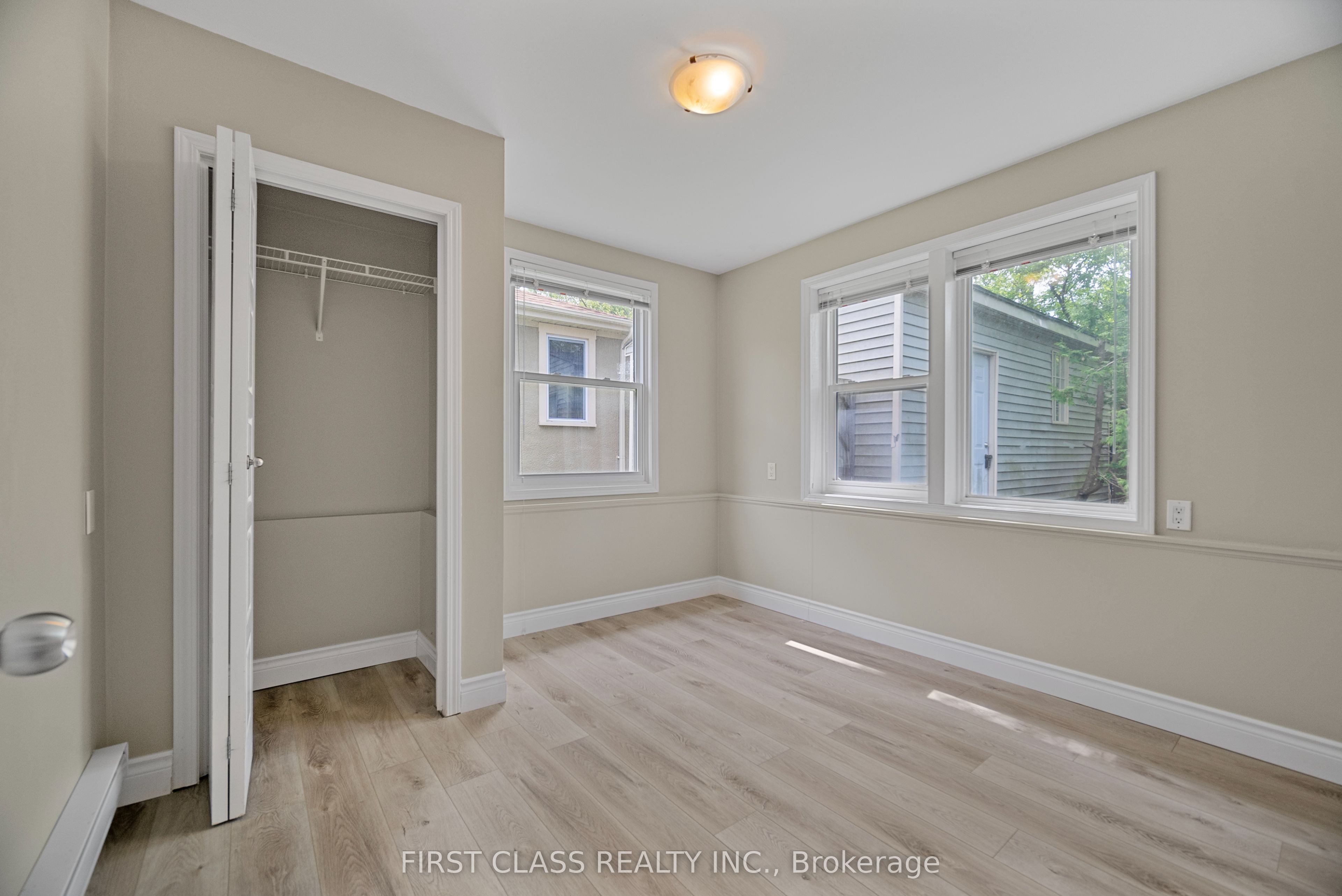 48 Saunby Street Property Photo 16