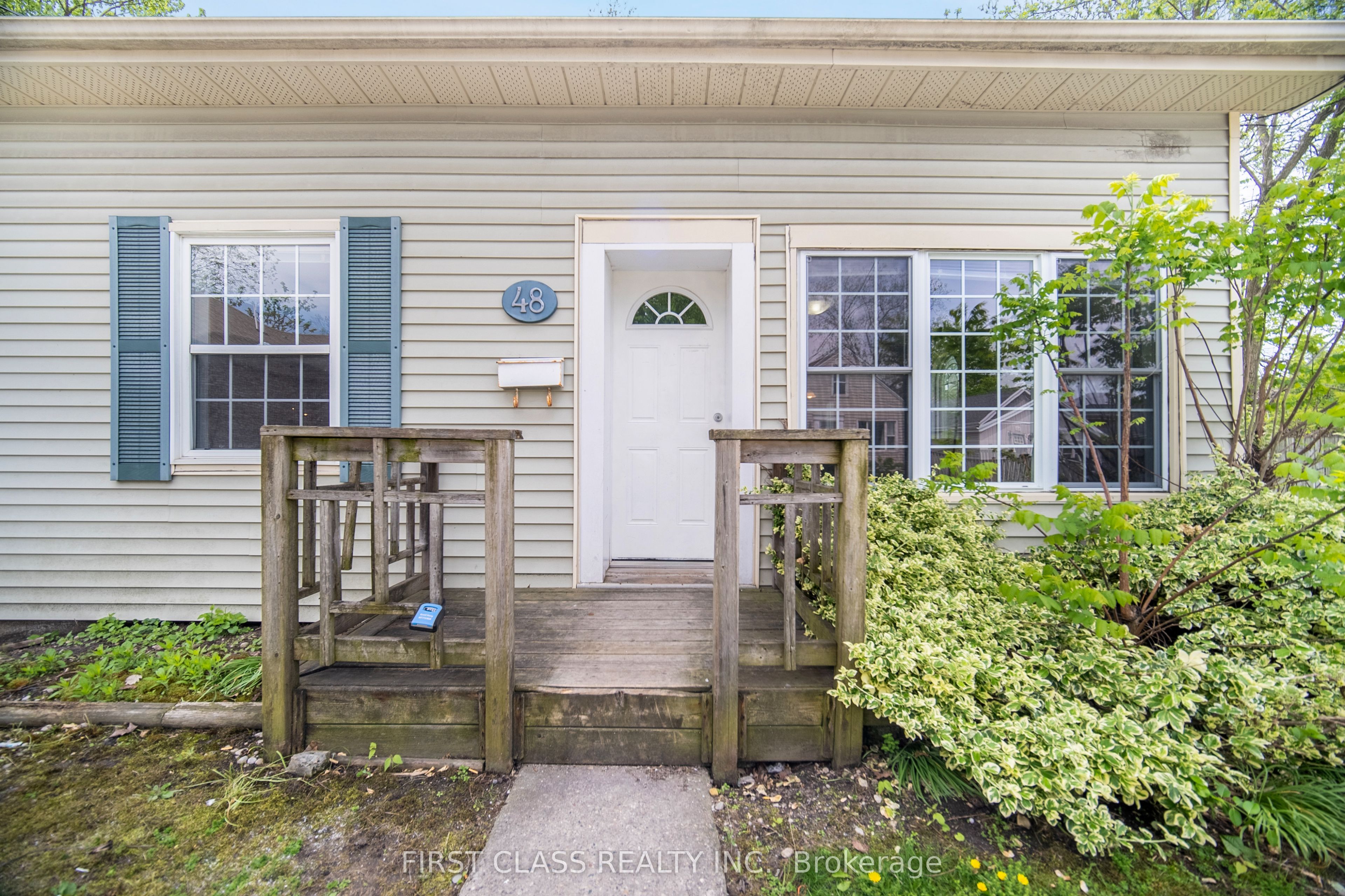 48 Saunby Street Property Photo 22