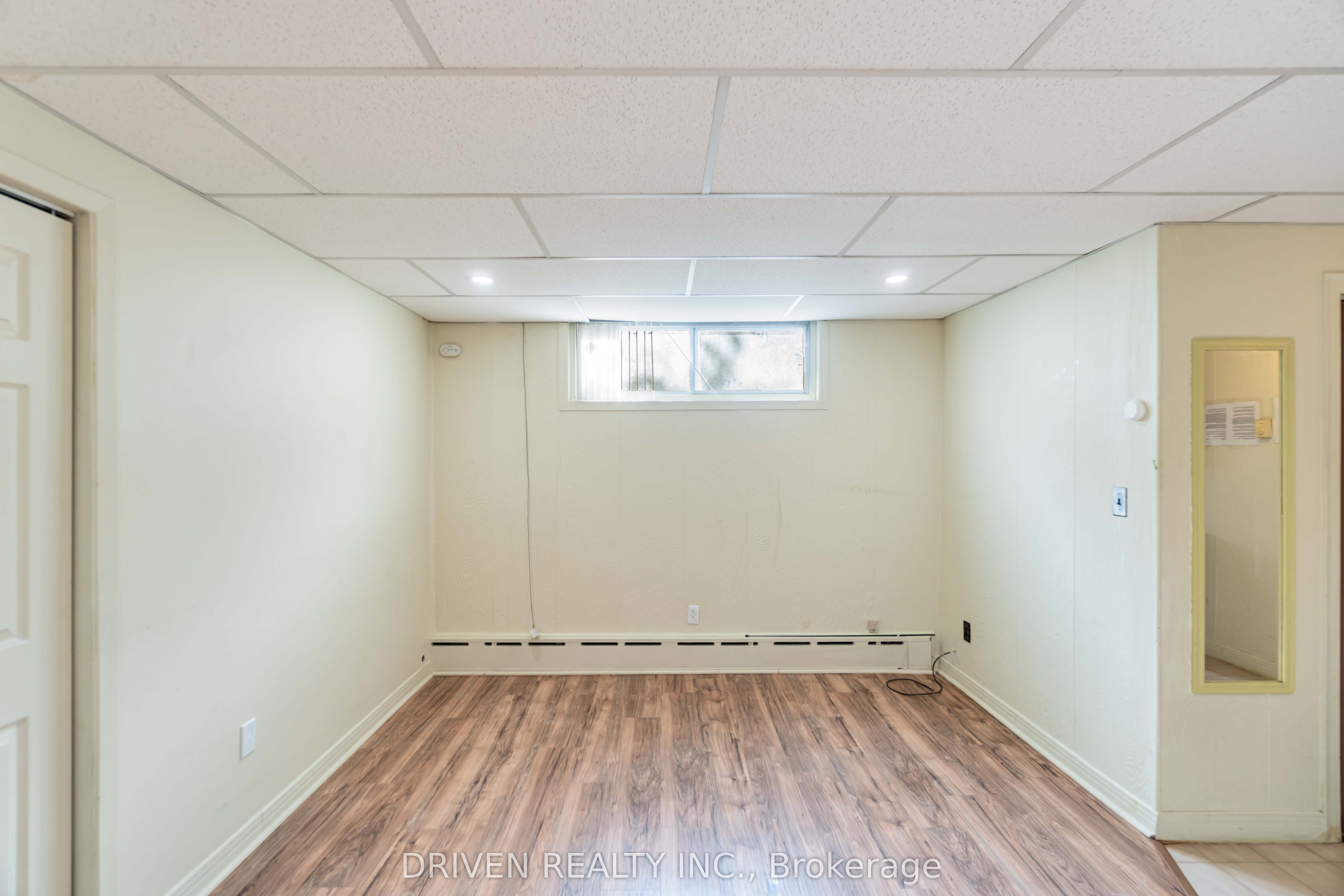 1266 Walkley Rd Property Photo 29