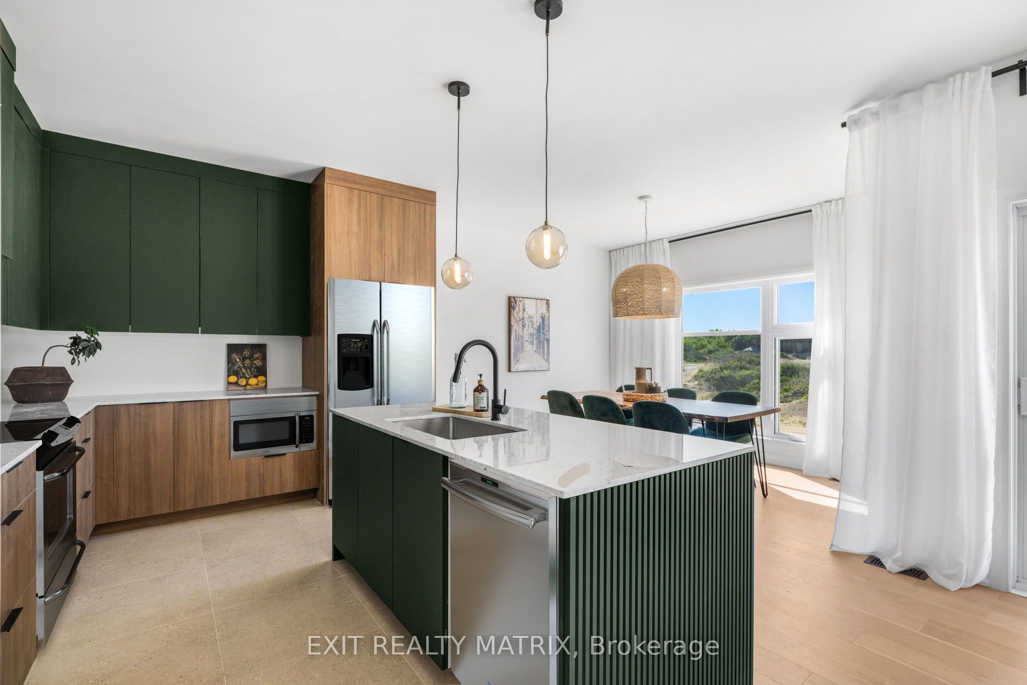 21 Mayer Street Property Photo 12
