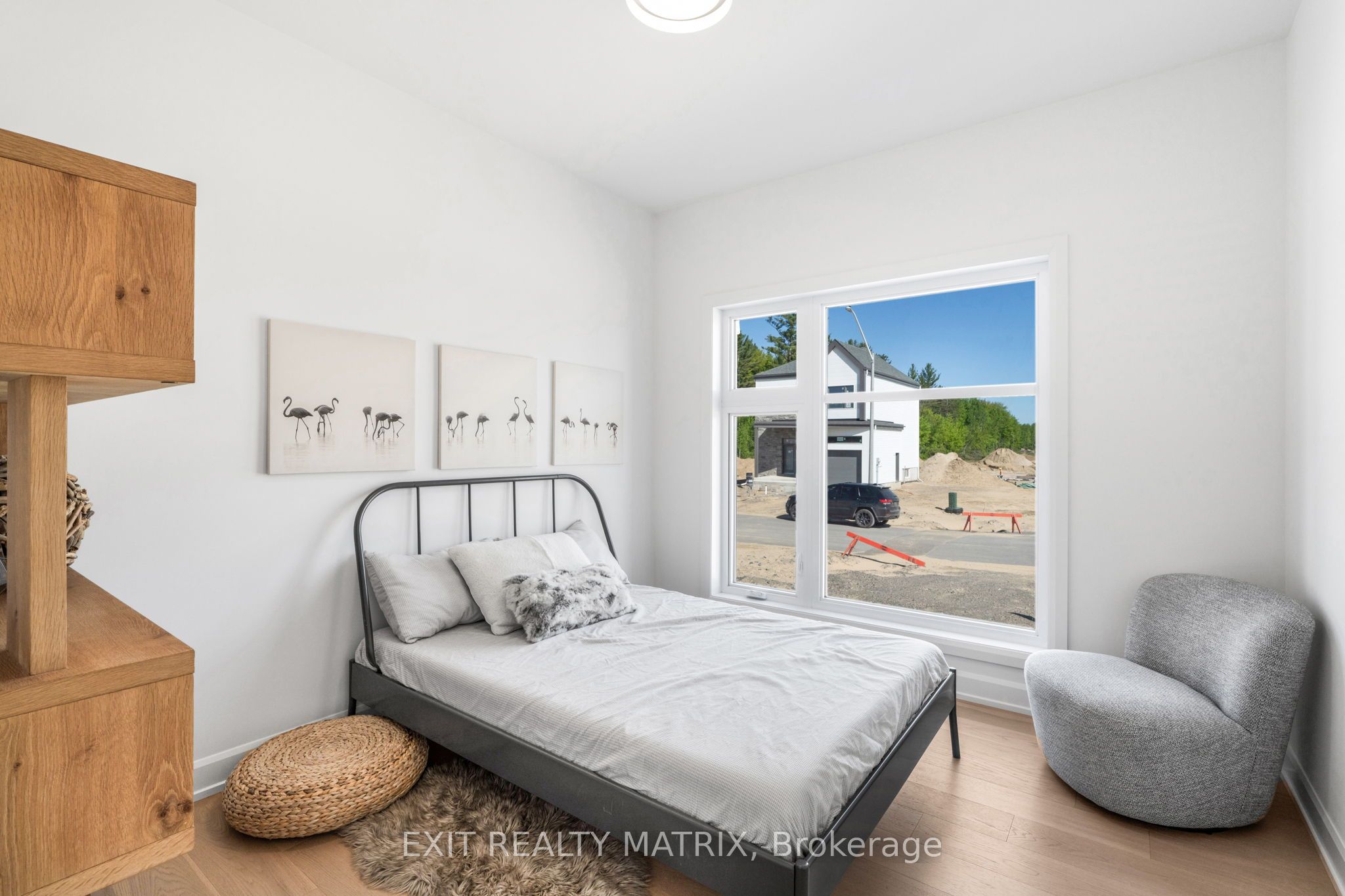 21 Mayer Street Property Photo 17