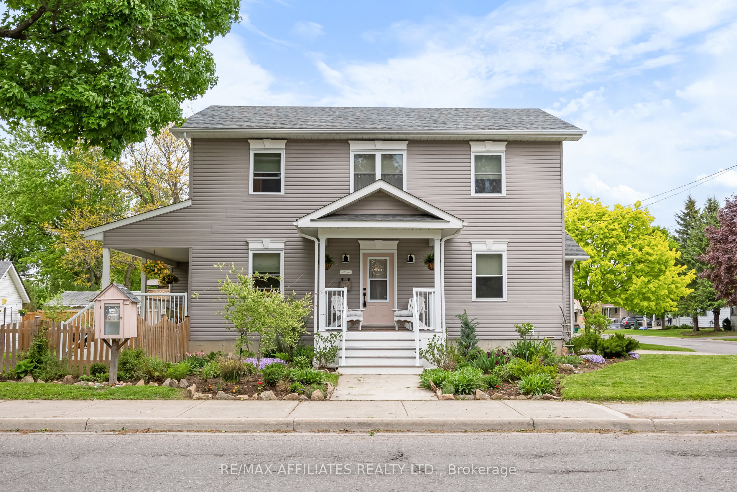 111 Drummond Street Property Photo 1