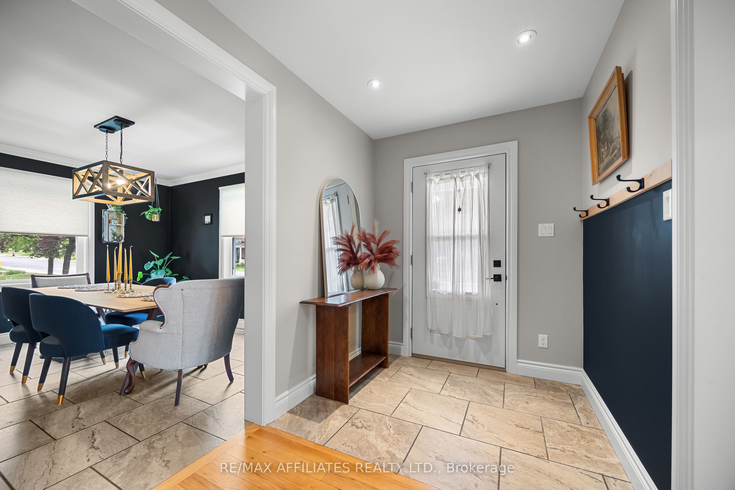 111 Drummond Street Property Photo 4