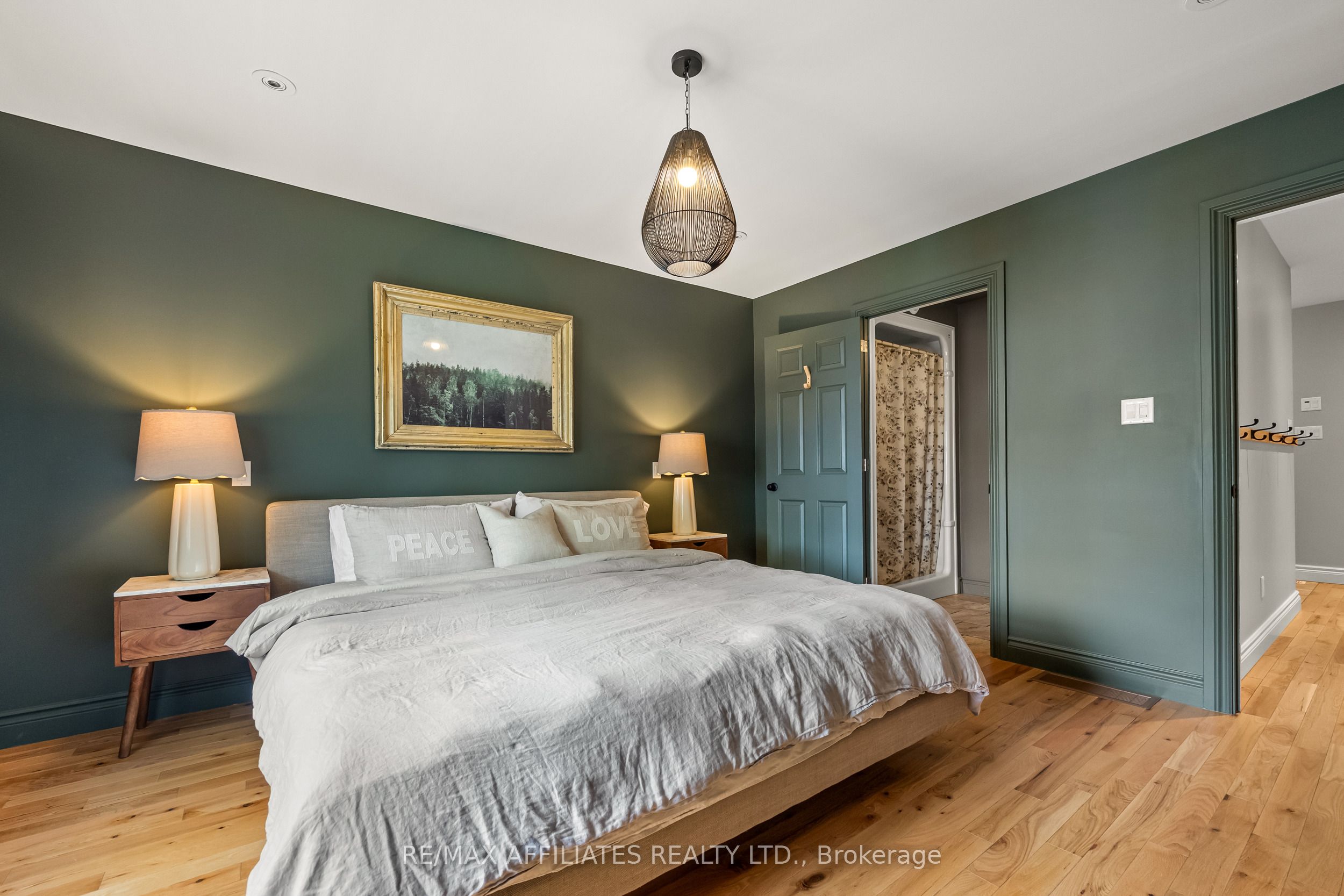 111 Drummond Street Property Photo 20