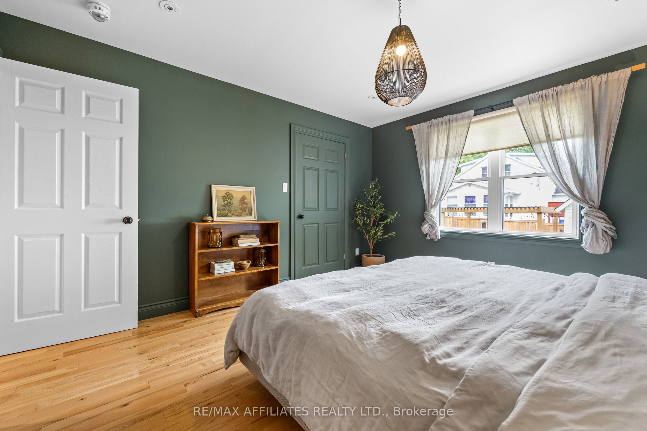 111 Drummond Street Property Photo 21