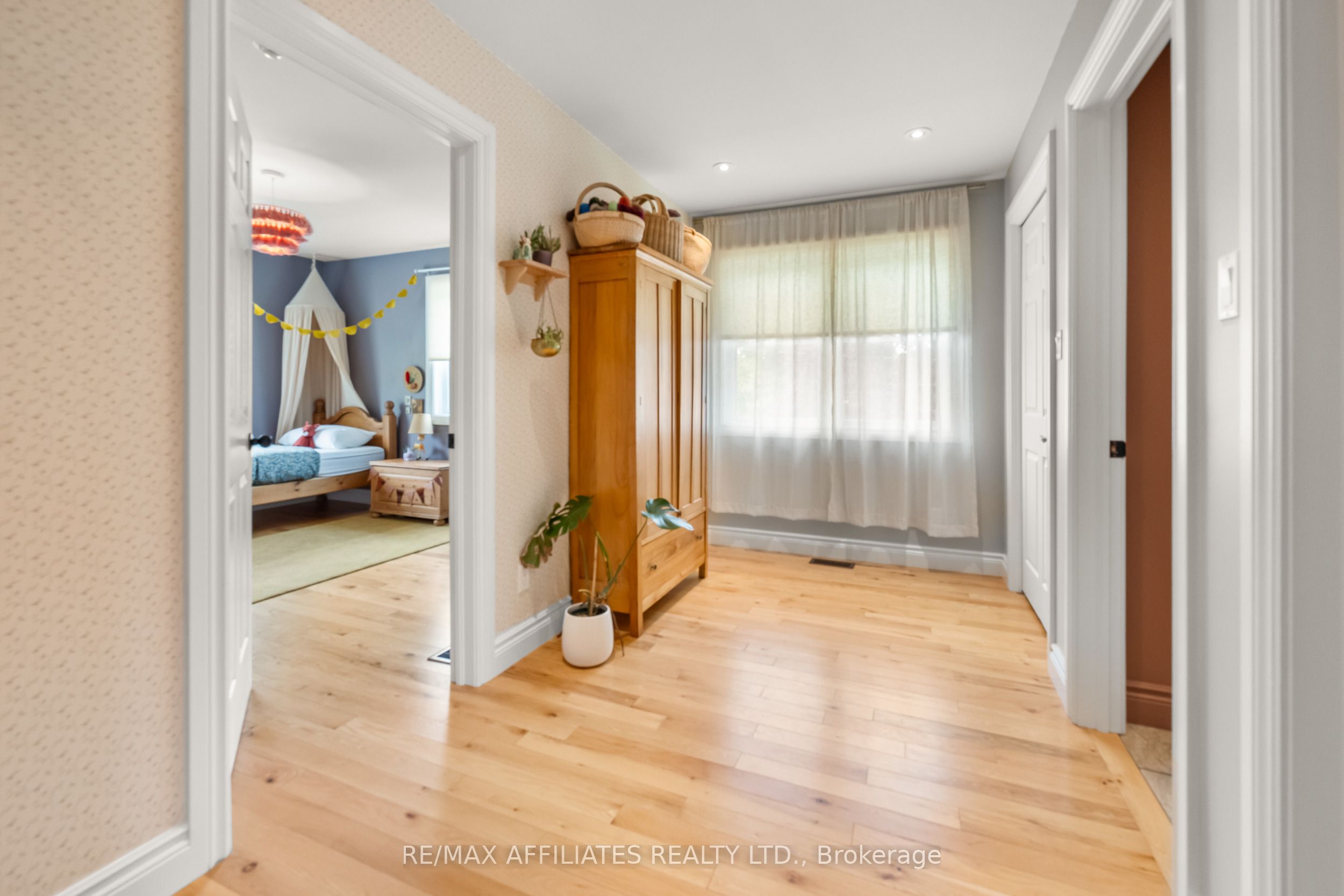 111 Drummond Street Property Photo 24