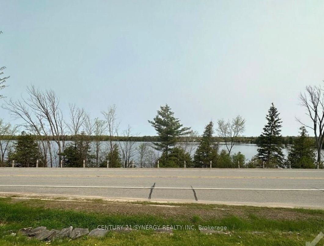 22823 Hwy 7 Property Photo 7