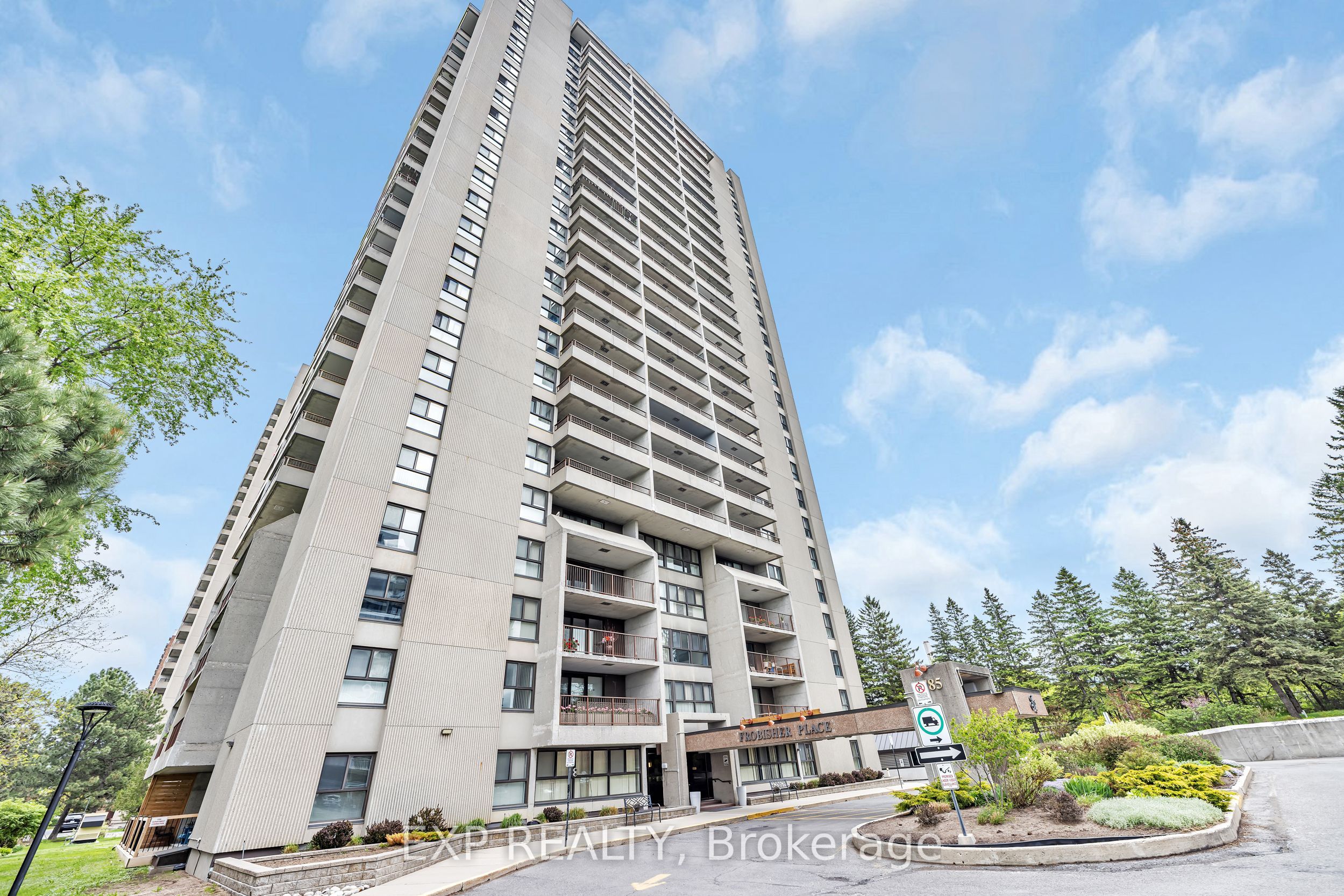 #506 - 1785 Frobisher Lane Property Photo 1