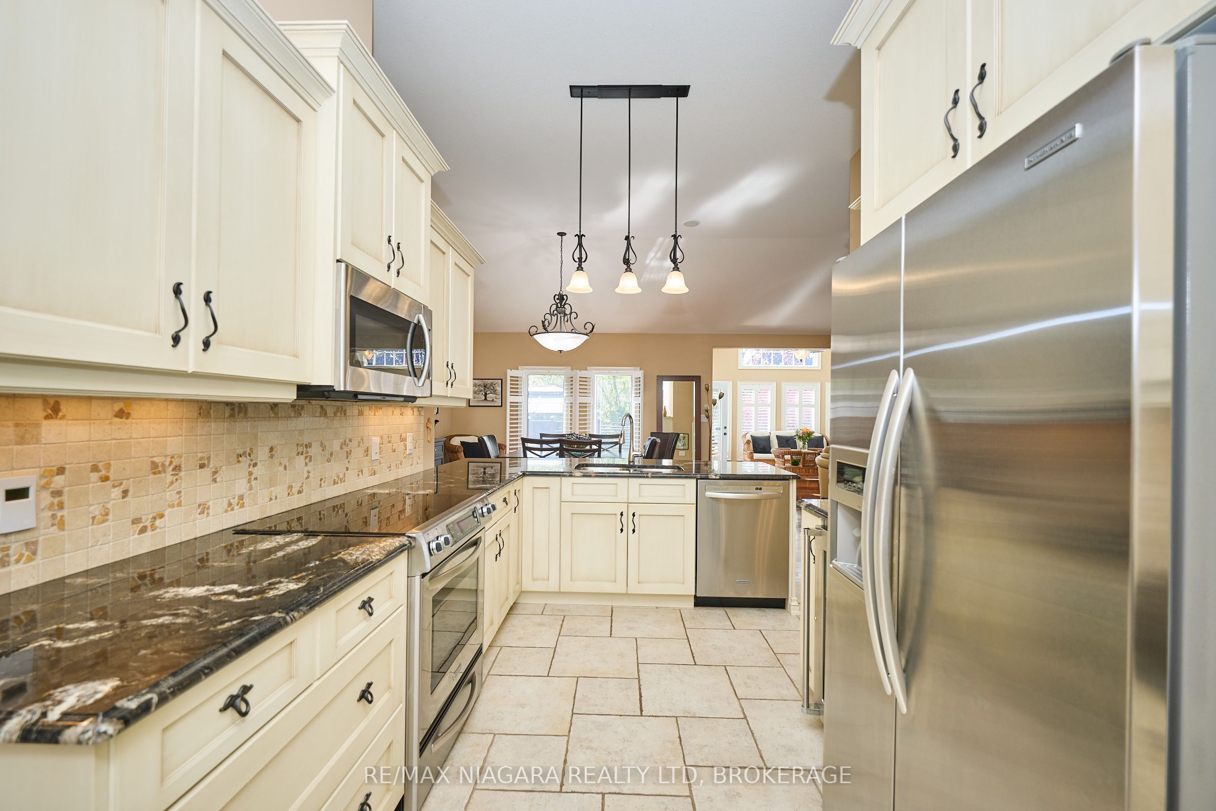 3559 Algonquin Drive Property Photo 11
