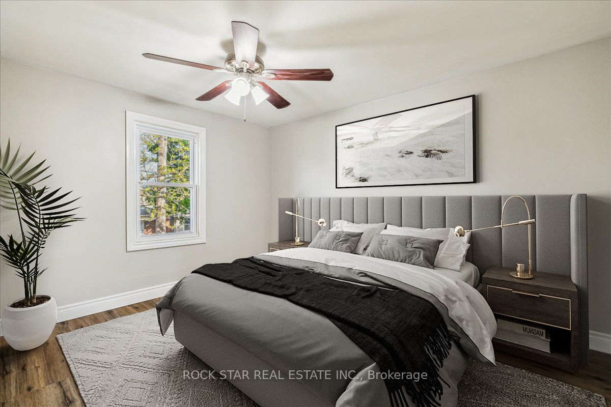 223 Weir Street N Property Photo 28