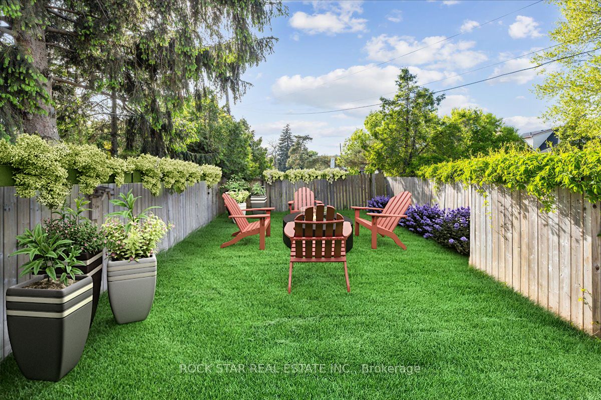 223 Weir Street N Property Photo 48