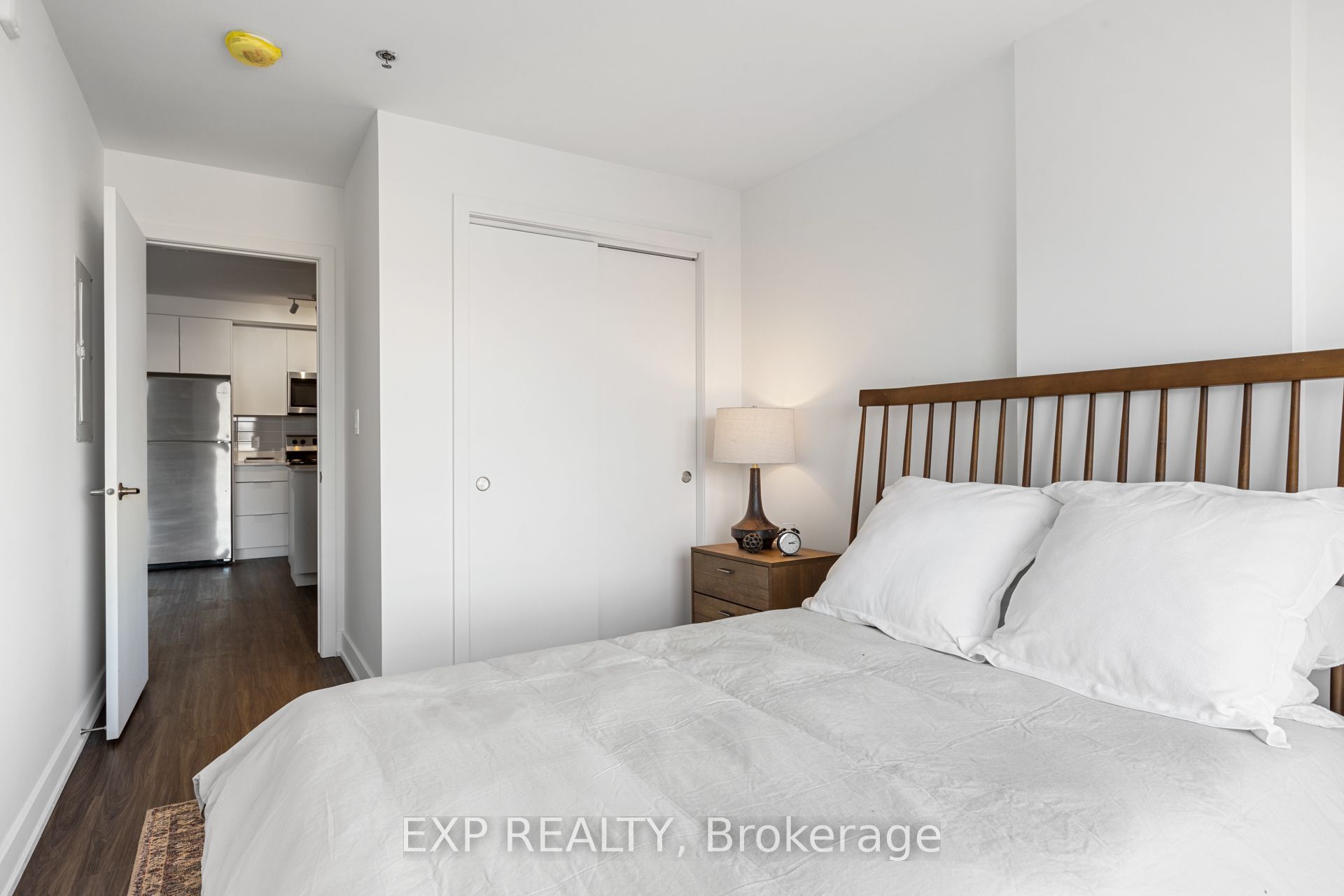 #403 - 1366 Carling Avenue Property Photo 8