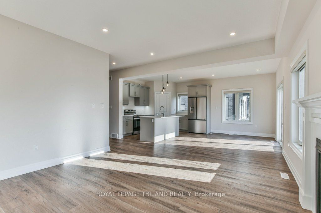 83 Greene Street Property Photo 9