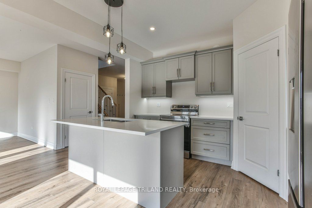 83 Greene Street Property Photo 16