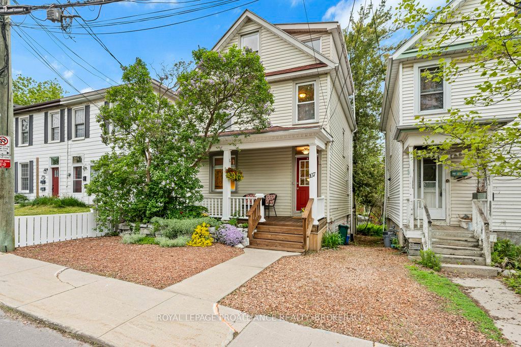 107 Raglan Road Property Photo 1