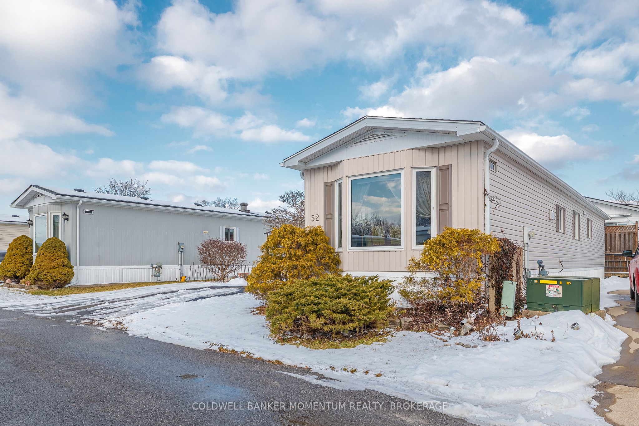 3033 Townline Rd Property Photo 1