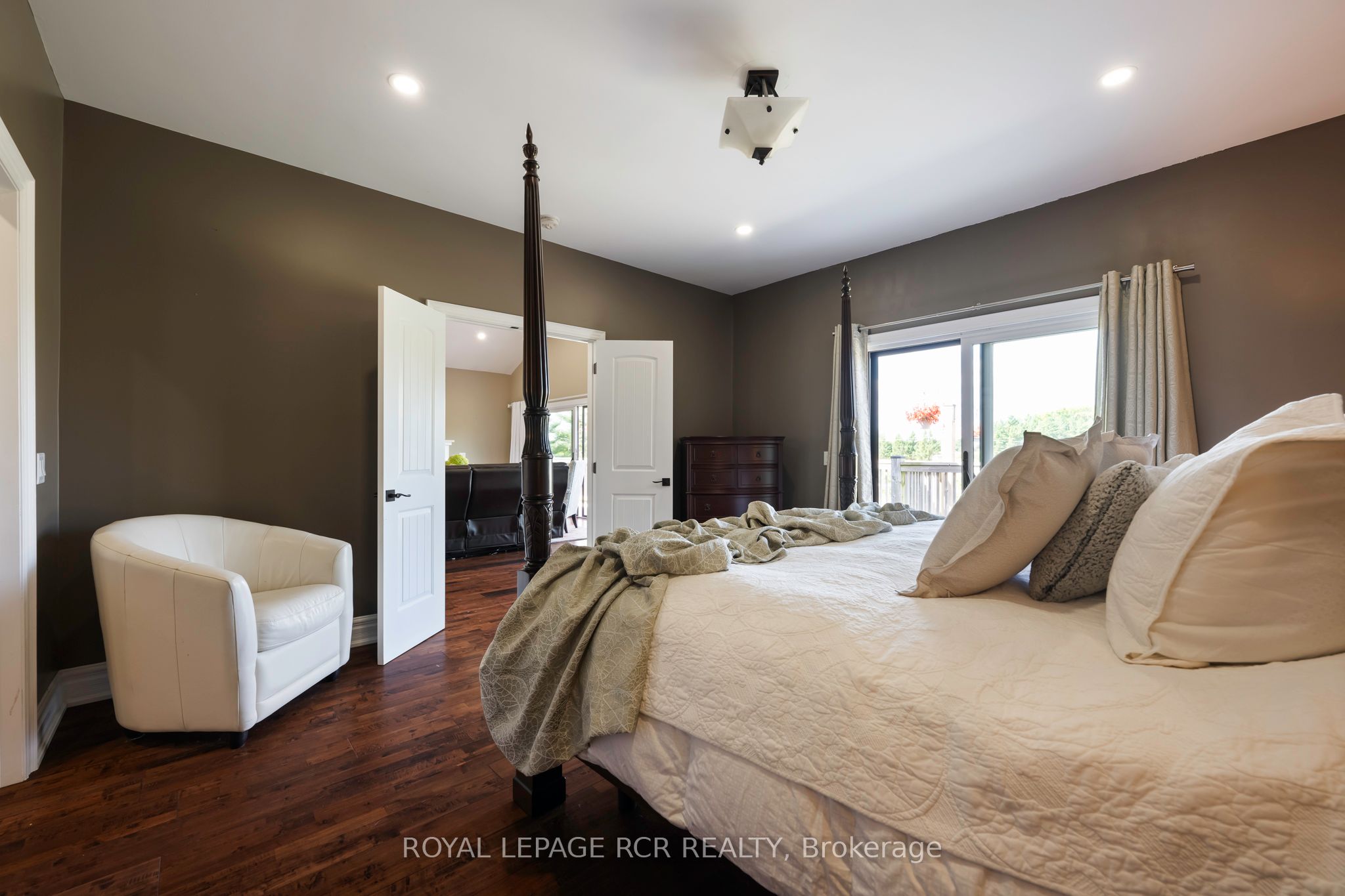 676600 Centre Road Property Photo 20