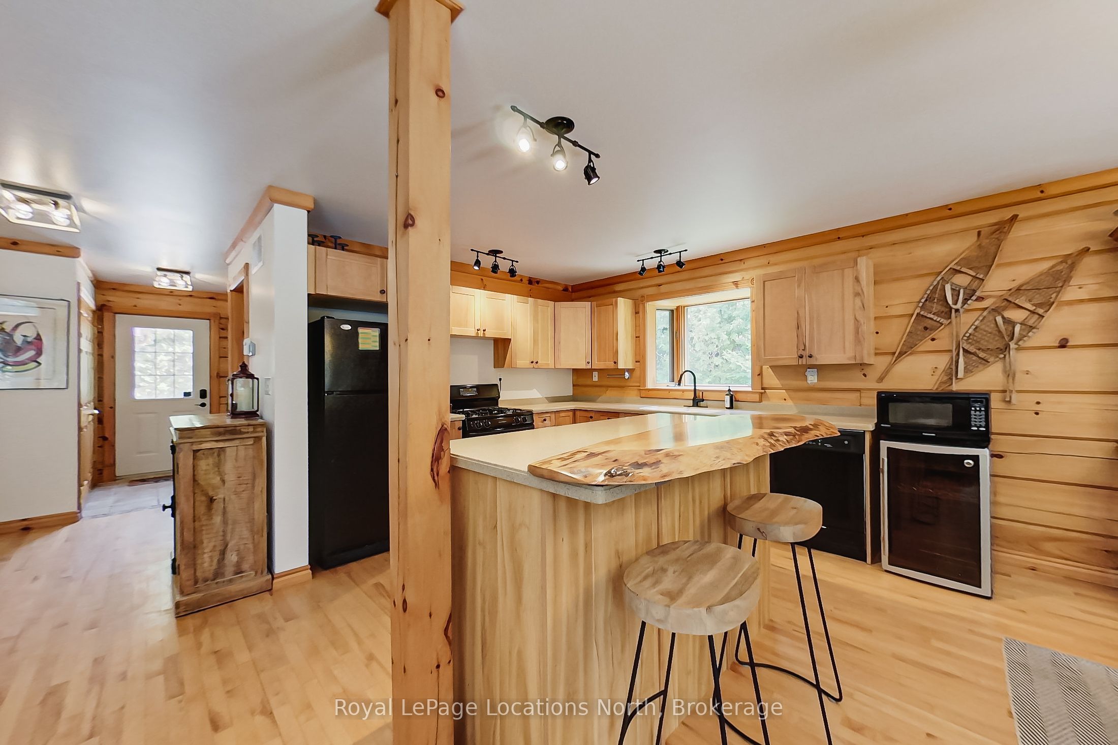 208554 26 Highway Property Photo 12