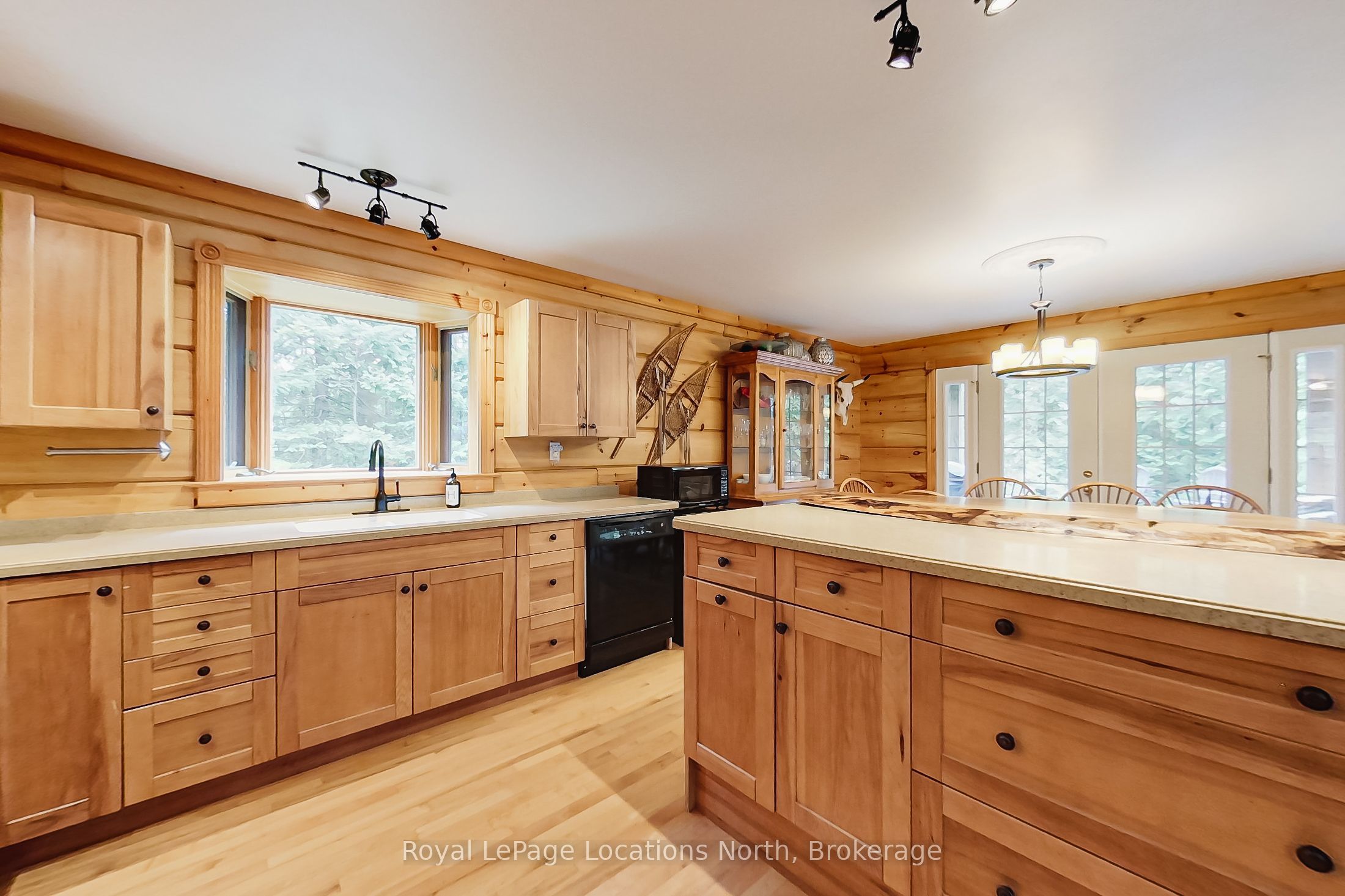 208554 26 Highway Property Photo 14