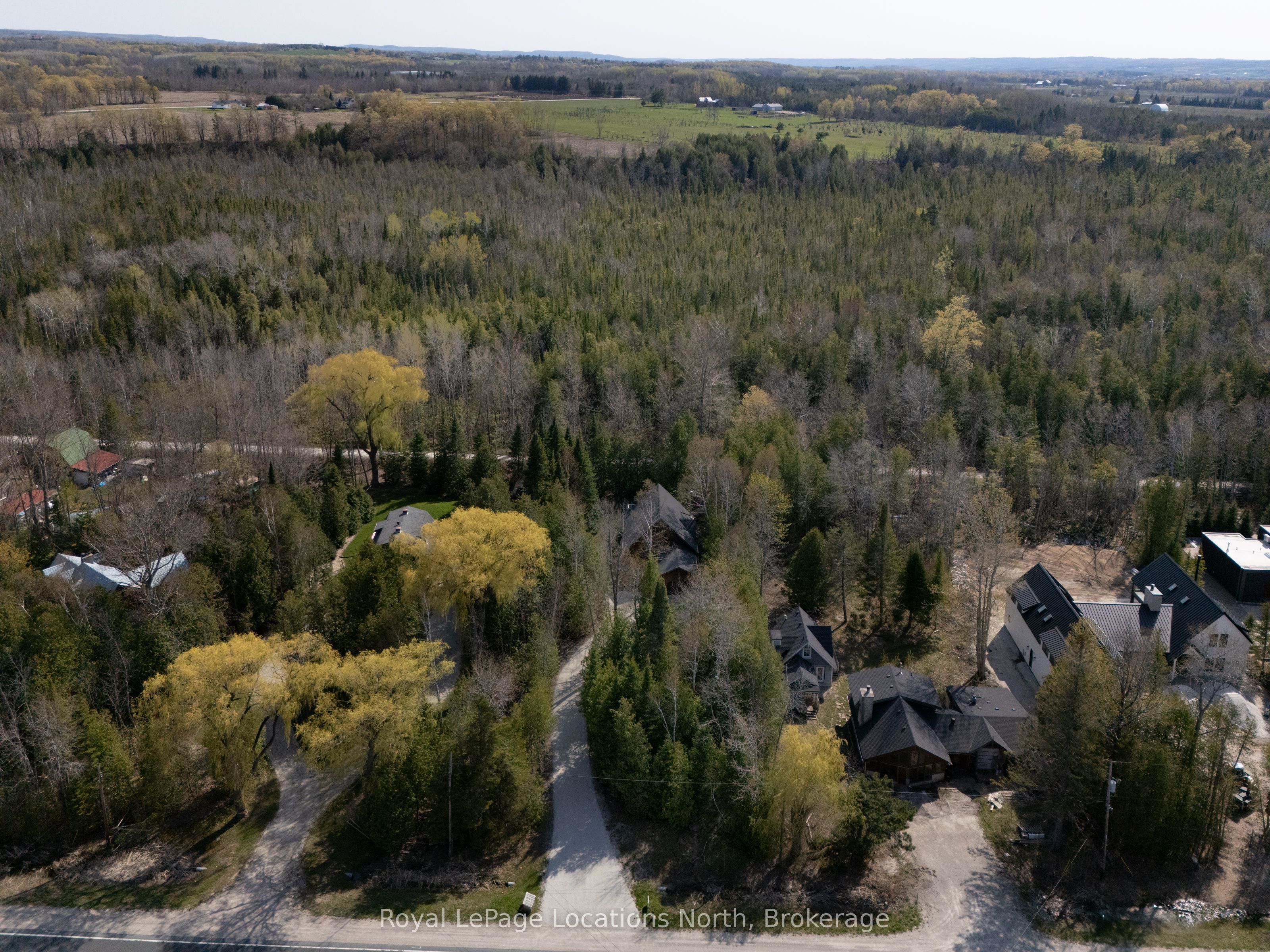 208554 26 Highway Property Photo 34