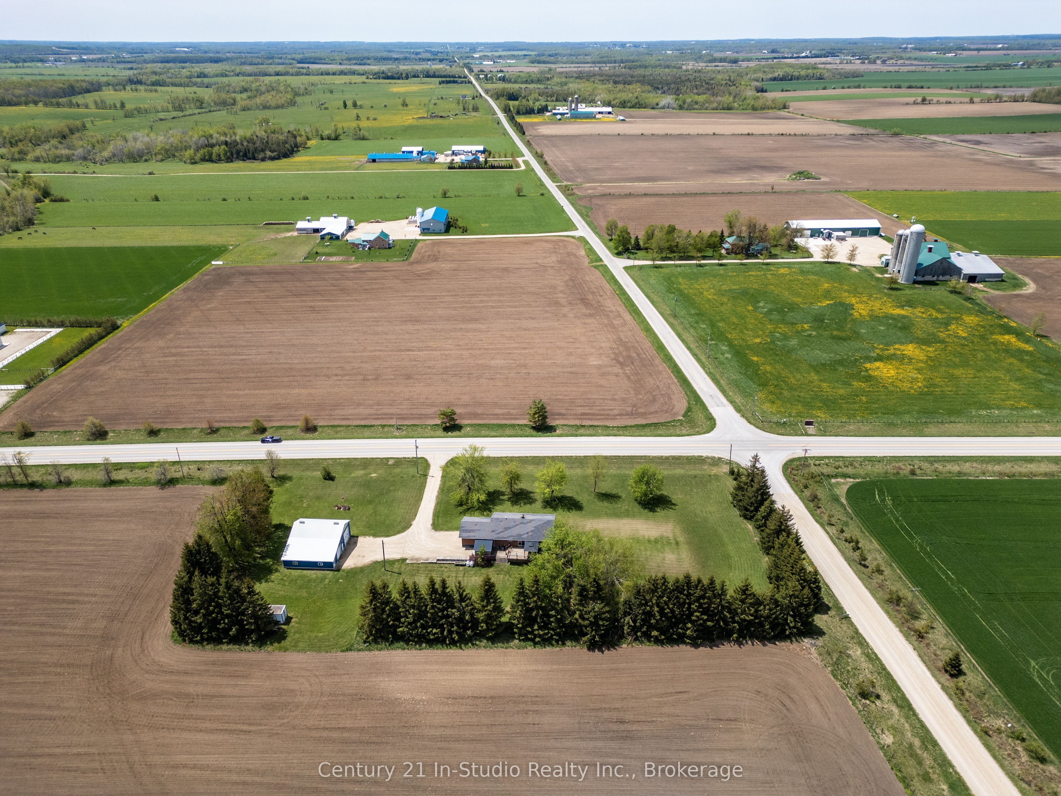 311817 Grey Road 8 Property Photo 14