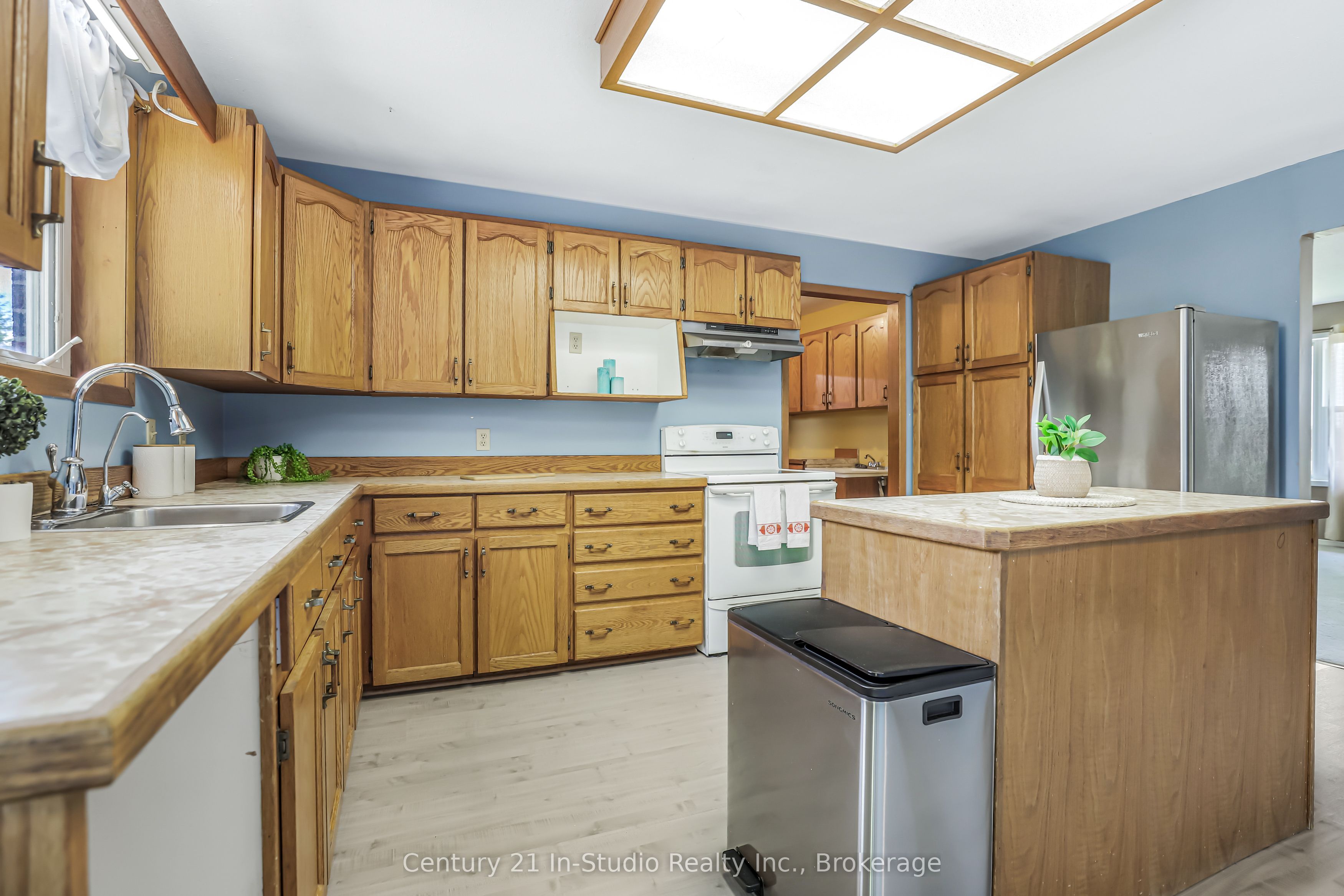 311817 Grey Road 8 Property Photo 18