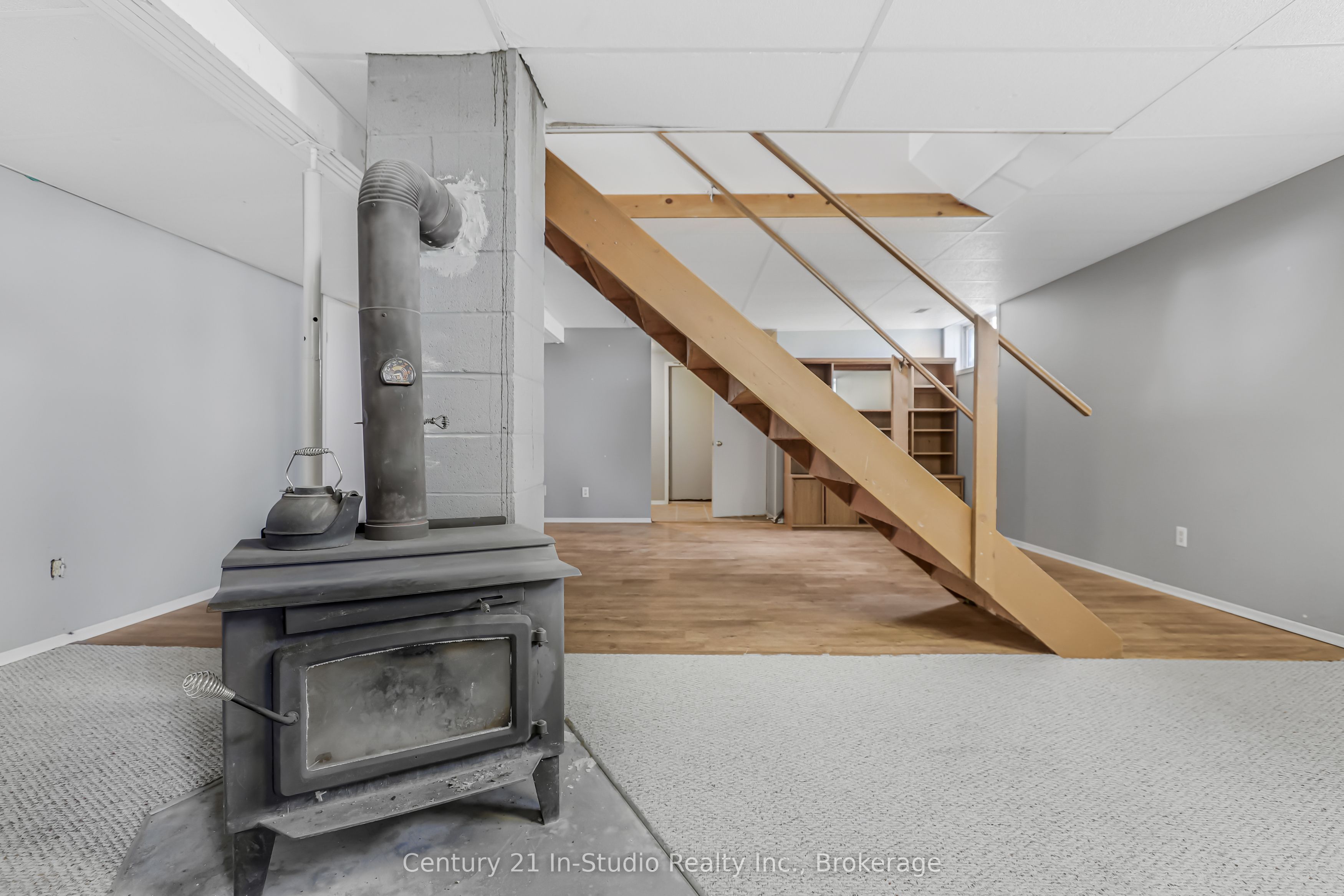 311817 Grey Road 8 Property Photo 32