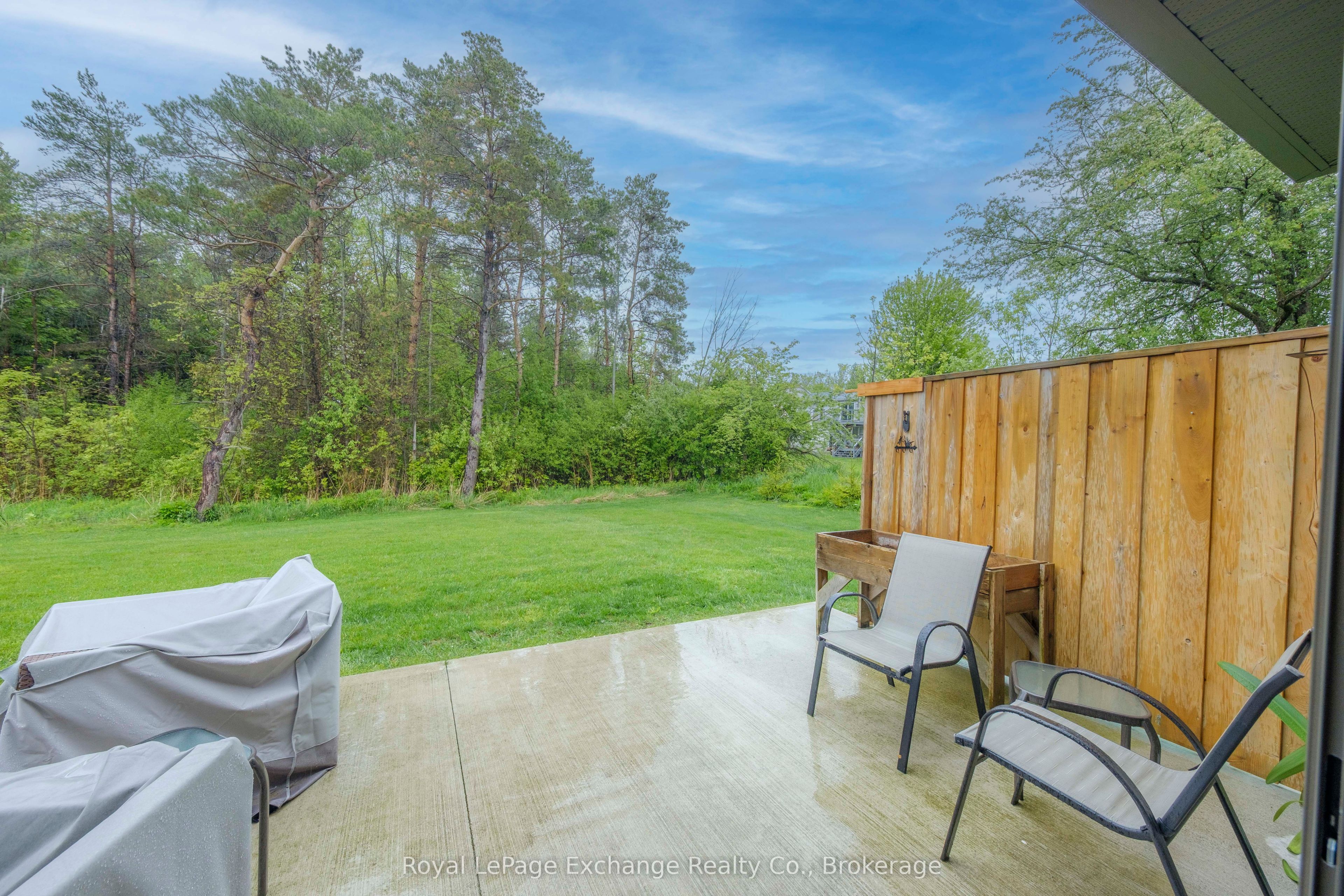 #12 - 775 Campbell Avenue Property Photo 4