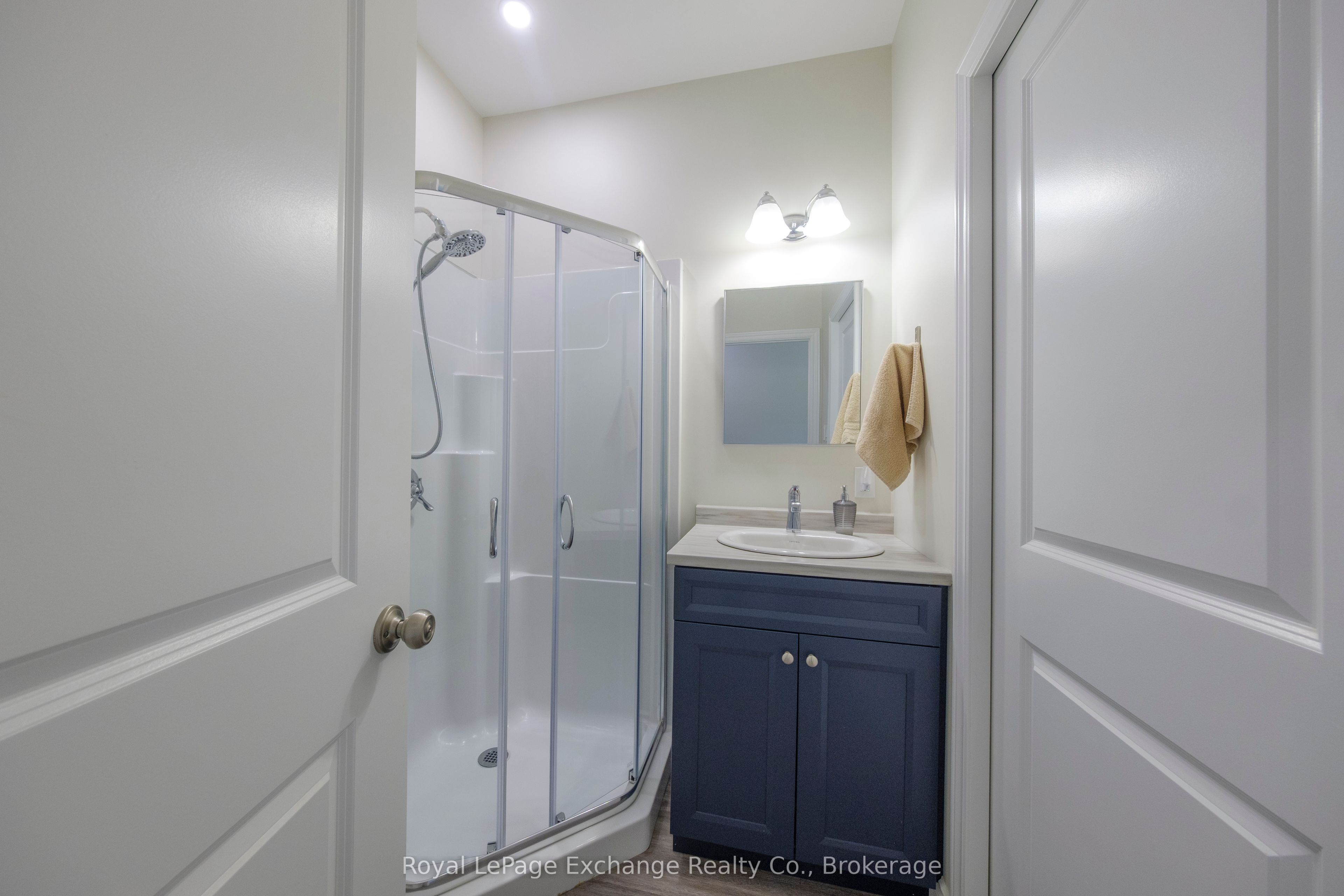 #12 - 775 Campbell Avenue Property Photo 7