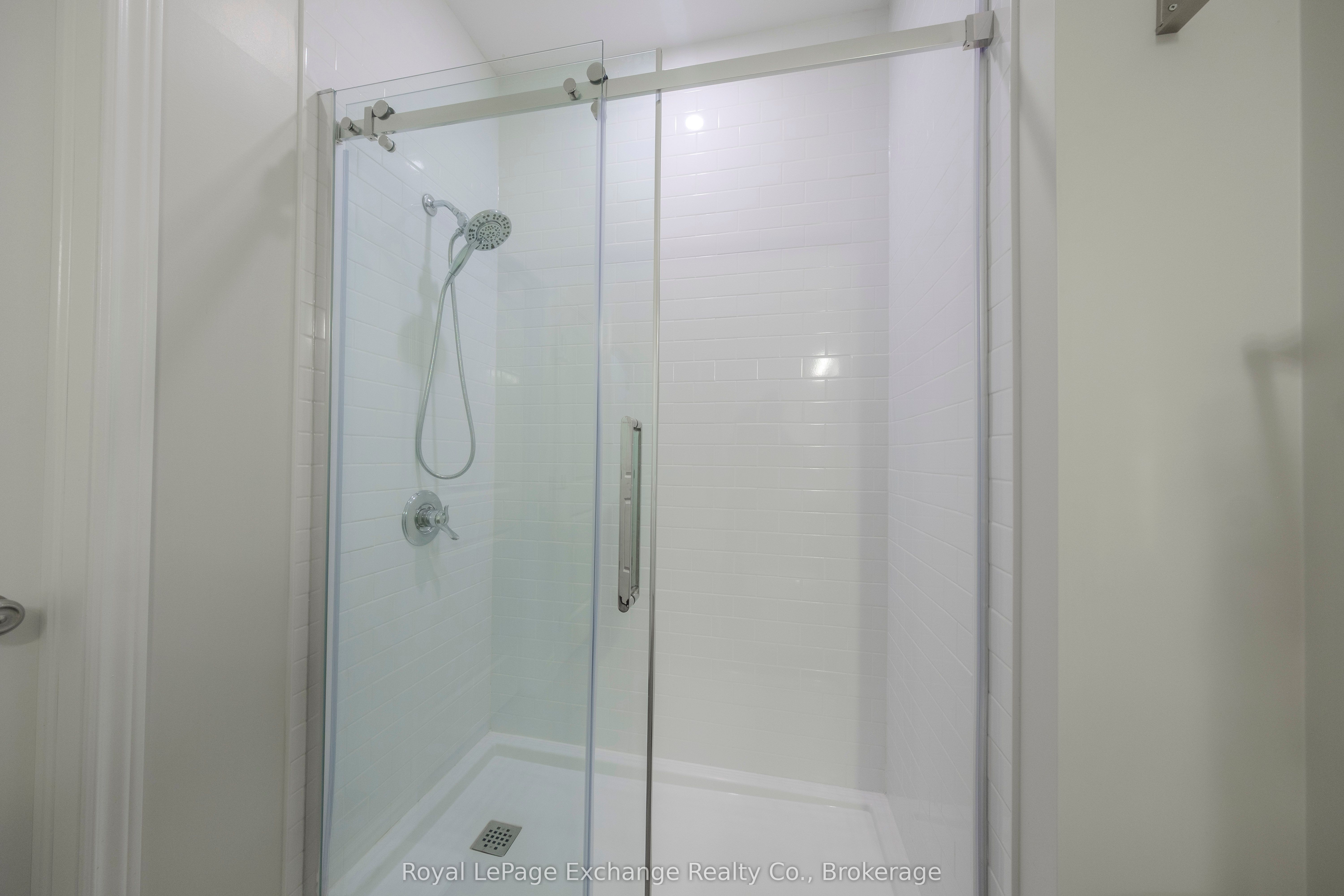 #12 - 775 Campbell Avenue Property Photo 8