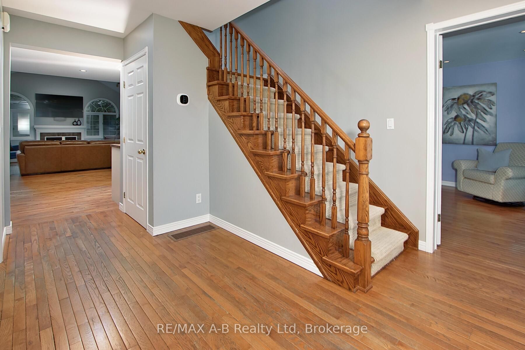 138 Huron Road Property Photo 31