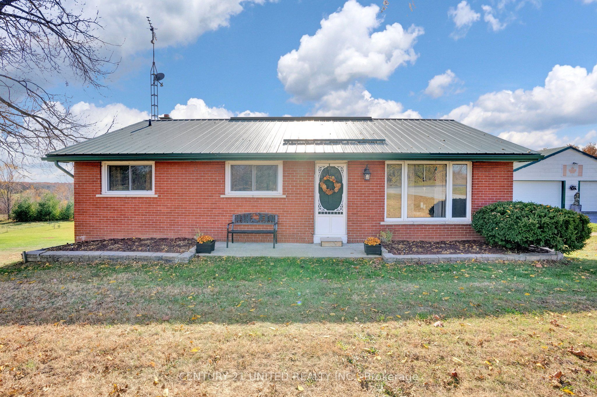 1976 Fish Lake Road Property Photo 1