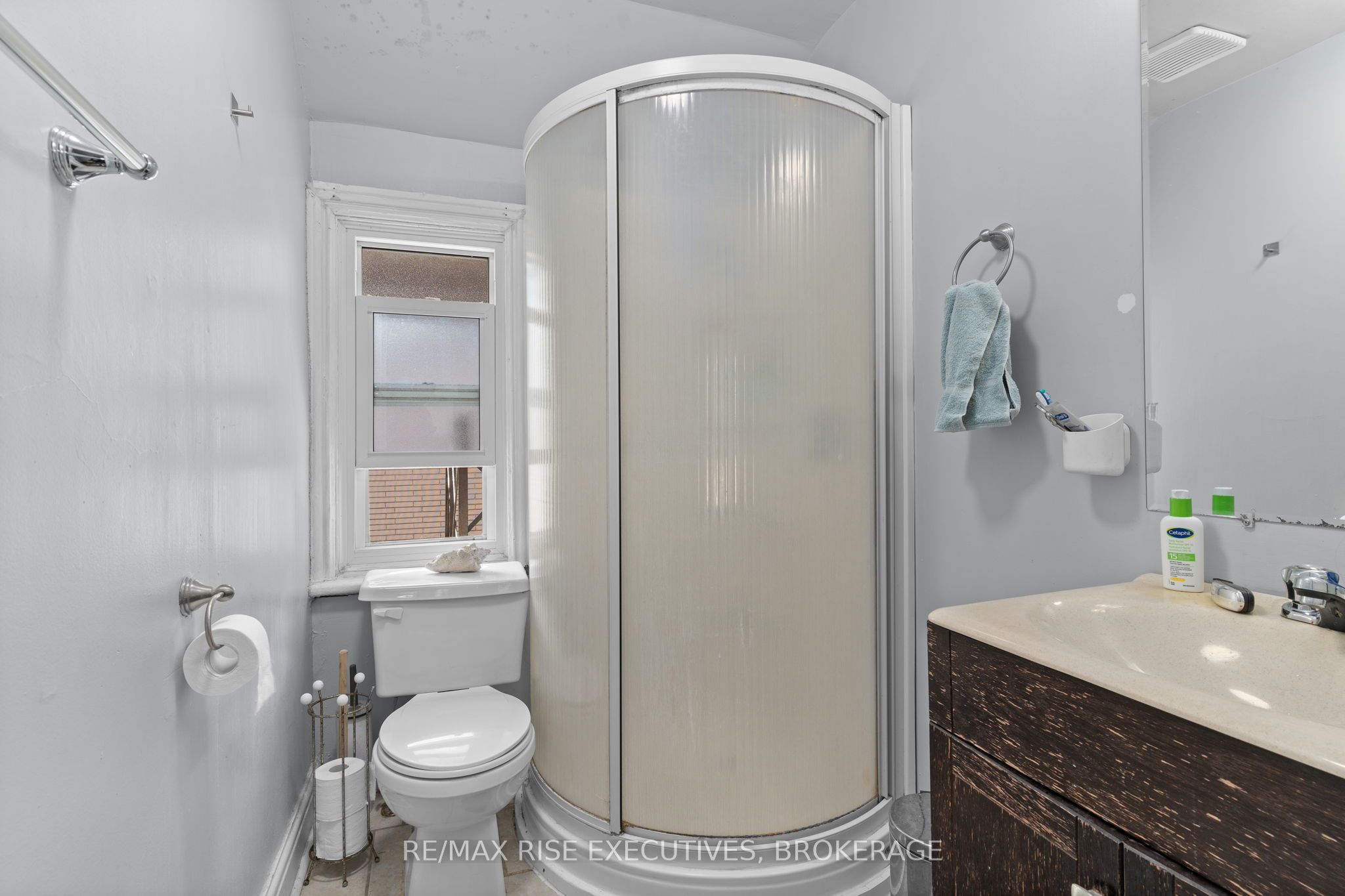 341 Division Street Property Photo 20